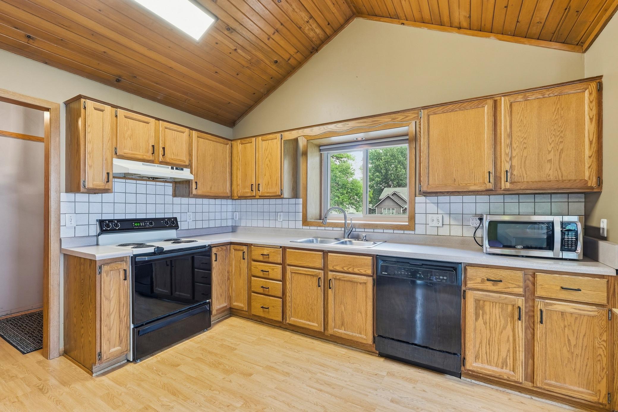 View of Residential at 4093 131st Street, Savage MN 55378, Savage (7 of 33) - Mike Wilen | Minnesota Team Real Estate