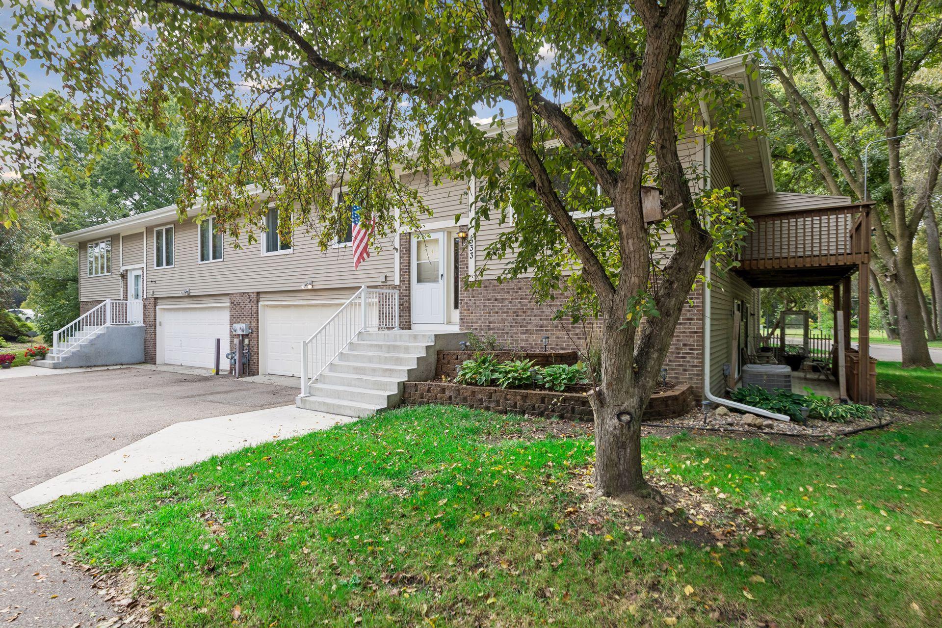 View of Residential at 533 Ravoux Road, Chaska MN 55318, Chaska (39 of 46) - Mike Wilen | Minnesota Team Real Estate