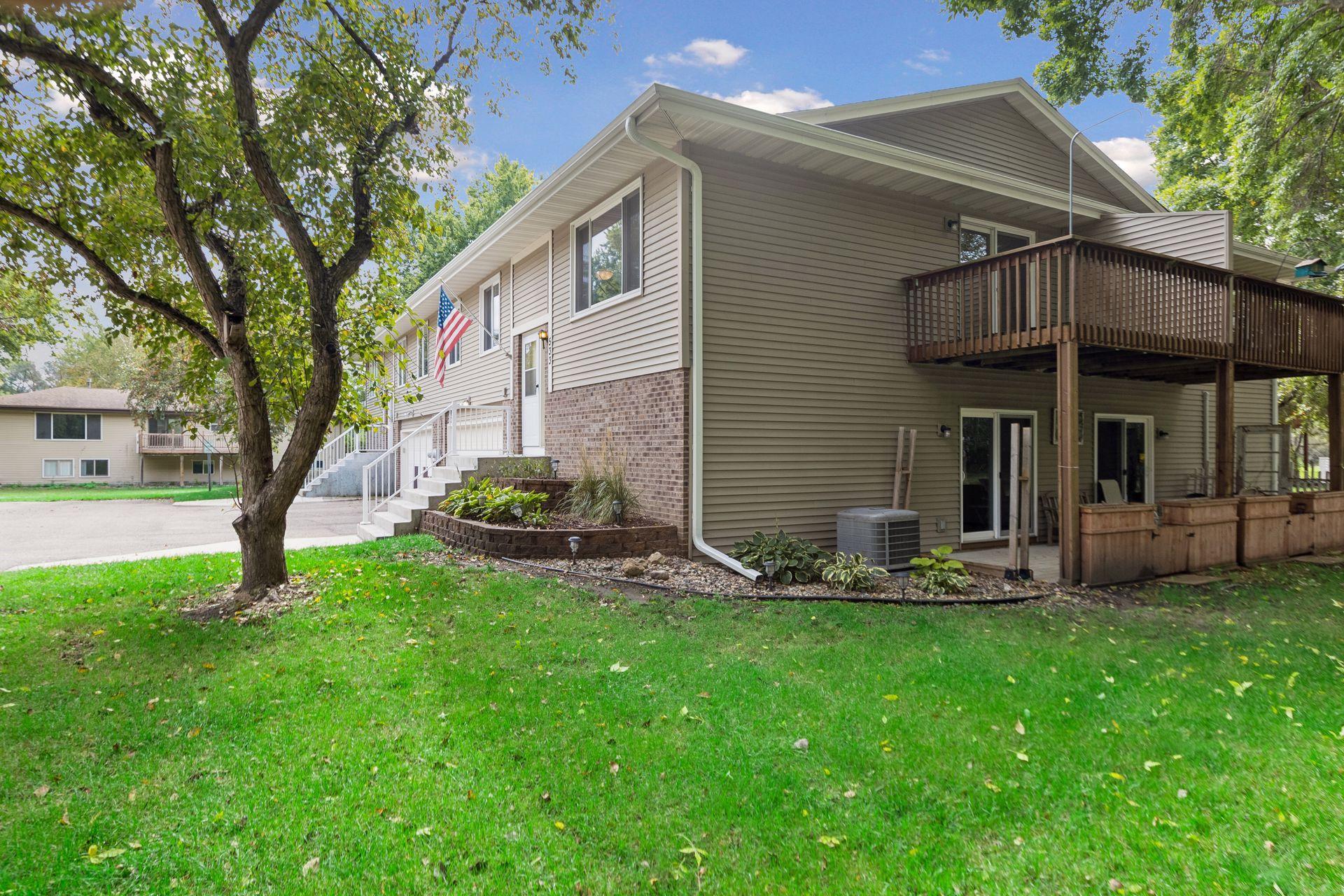 View of Residential at 533 Ravoux Road, Chaska MN 55318, Chaska (38 of 46) - Mike Wilen | Minnesota Team Real Estate