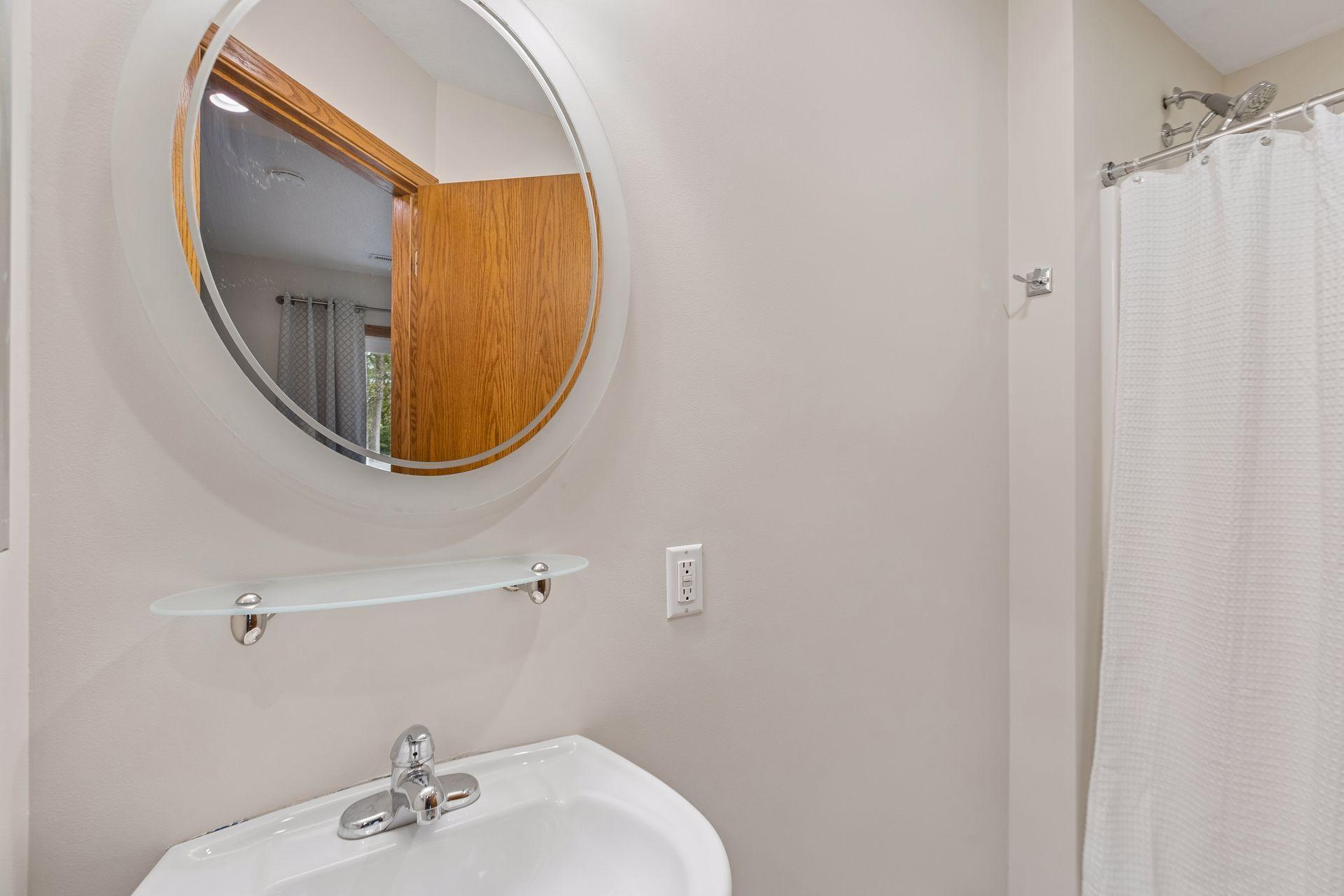View of Residential at 533 Ravoux Road, Chaska MN 55318, Chaska (30 of 46) - Mike Wilen | Minnesota Team Real Estate