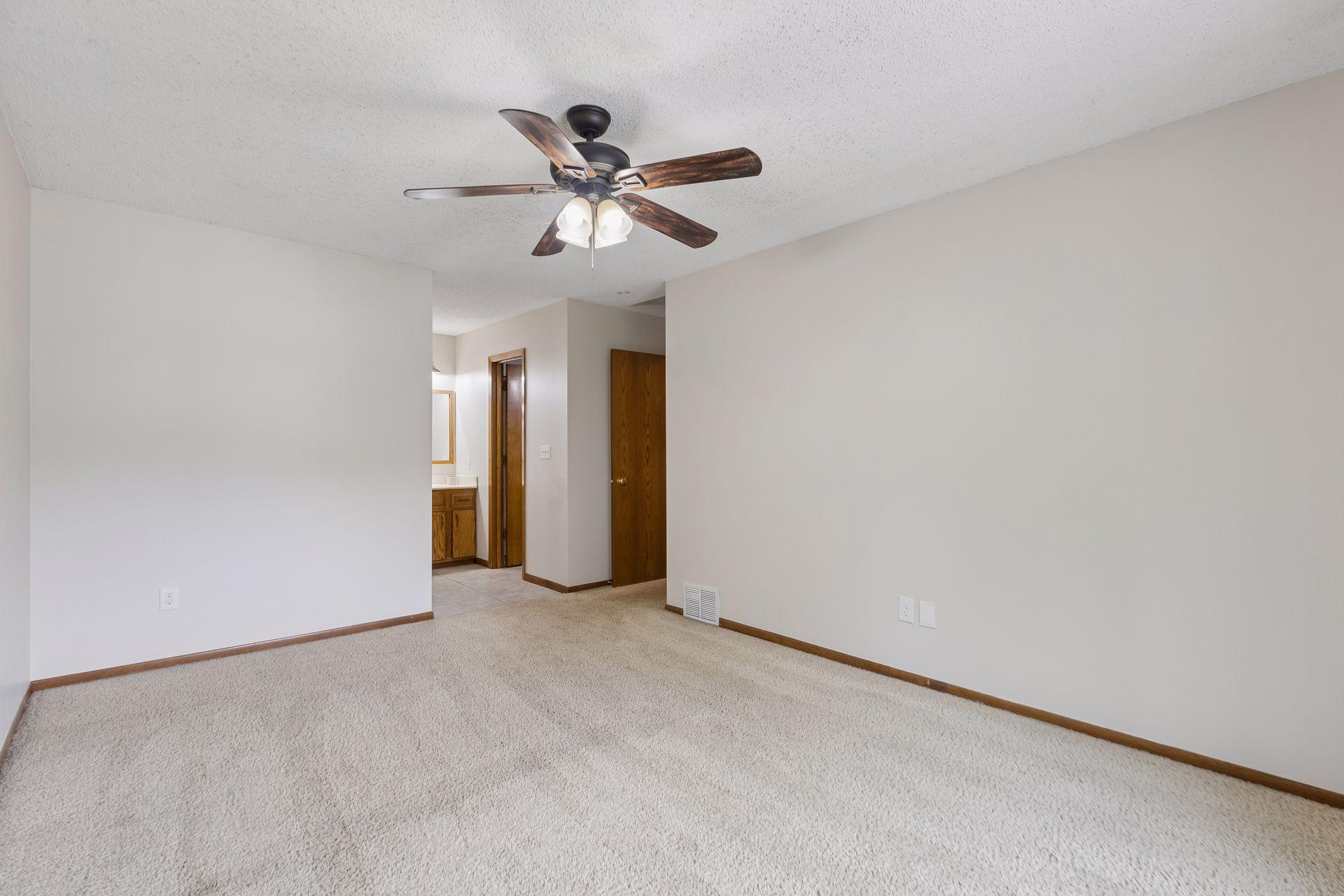 View of Residential at 533 Ravoux Road, Chaska MN 55318, Chaska (20 of 46) - Mike Wilen | Minnesota Team Real Estate