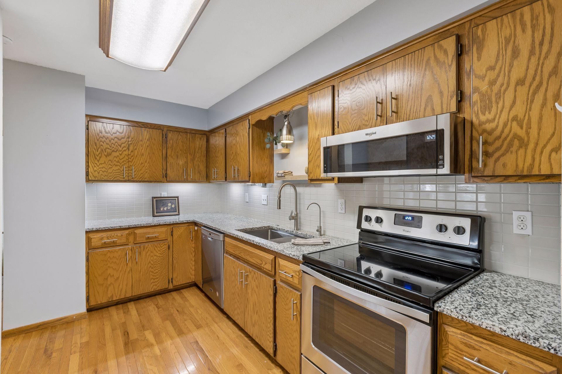View of Residential at 533 Ravoux Road, Chaska MN 55318, Chaska (13 of 46) - Mike Wilen | Minnesota Team Real Estate