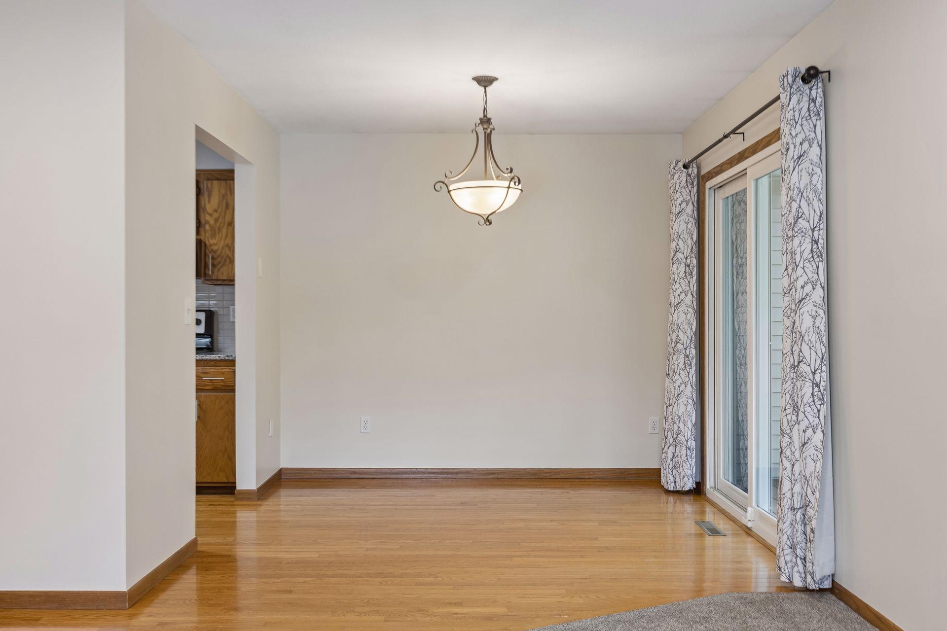 View of Residential at 533 Ravoux Road, Chaska MN 55318, Chaska (8 of 46) - Mike Wilen | Minnesota Team Real Estate