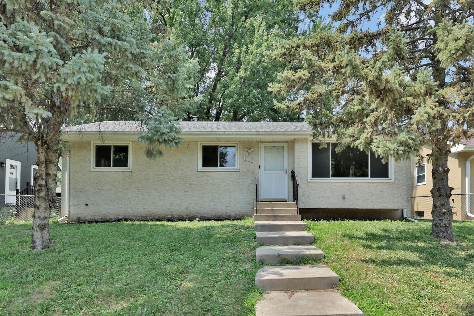 View of Residential at 1017 Livingston Avenue, West Saint Paul MN 55118, West Saint Paul (2 of 37) - Mike Wilen | Minnesota Team Real Estate