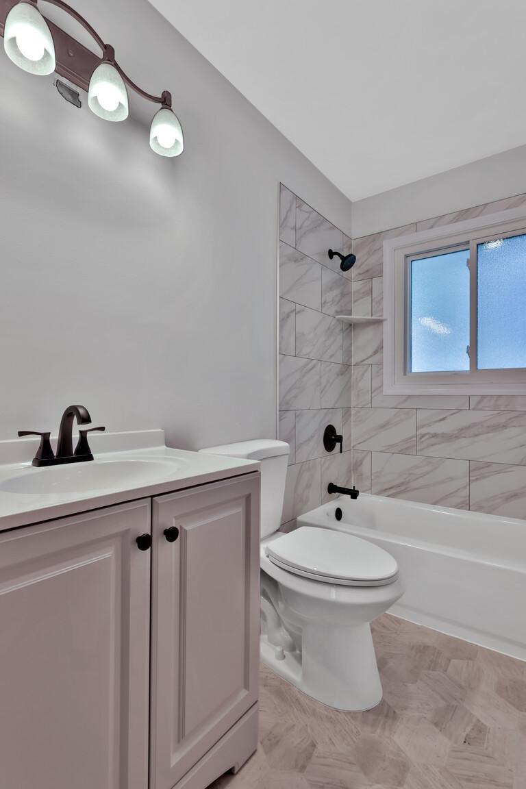View of Residential at 1017 Livingston Avenue, West Saint Paul MN 55118, West Saint Paul (17 of 37) - Mike Wilen | Minnesota Team Real Estate