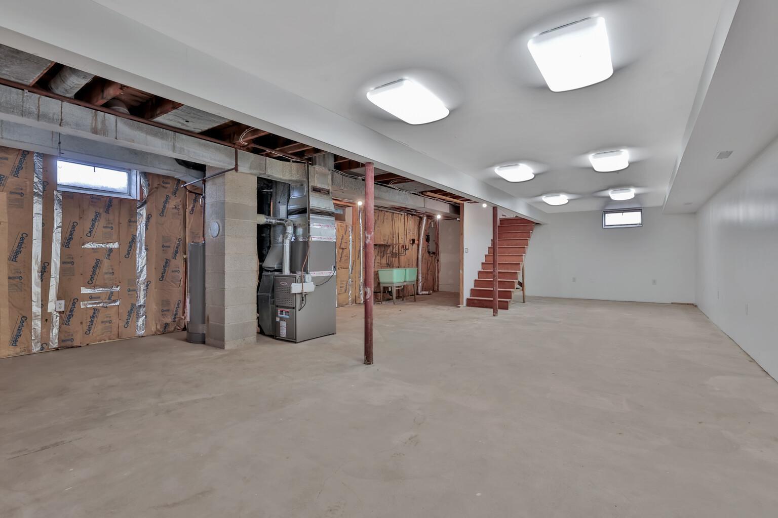 View of Residential at 1017 Livingston Avenue, West Saint Paul MN 55118, West Saint Paul (27 of 37) - Mike Wilen | Minnesota Team Real Estate
