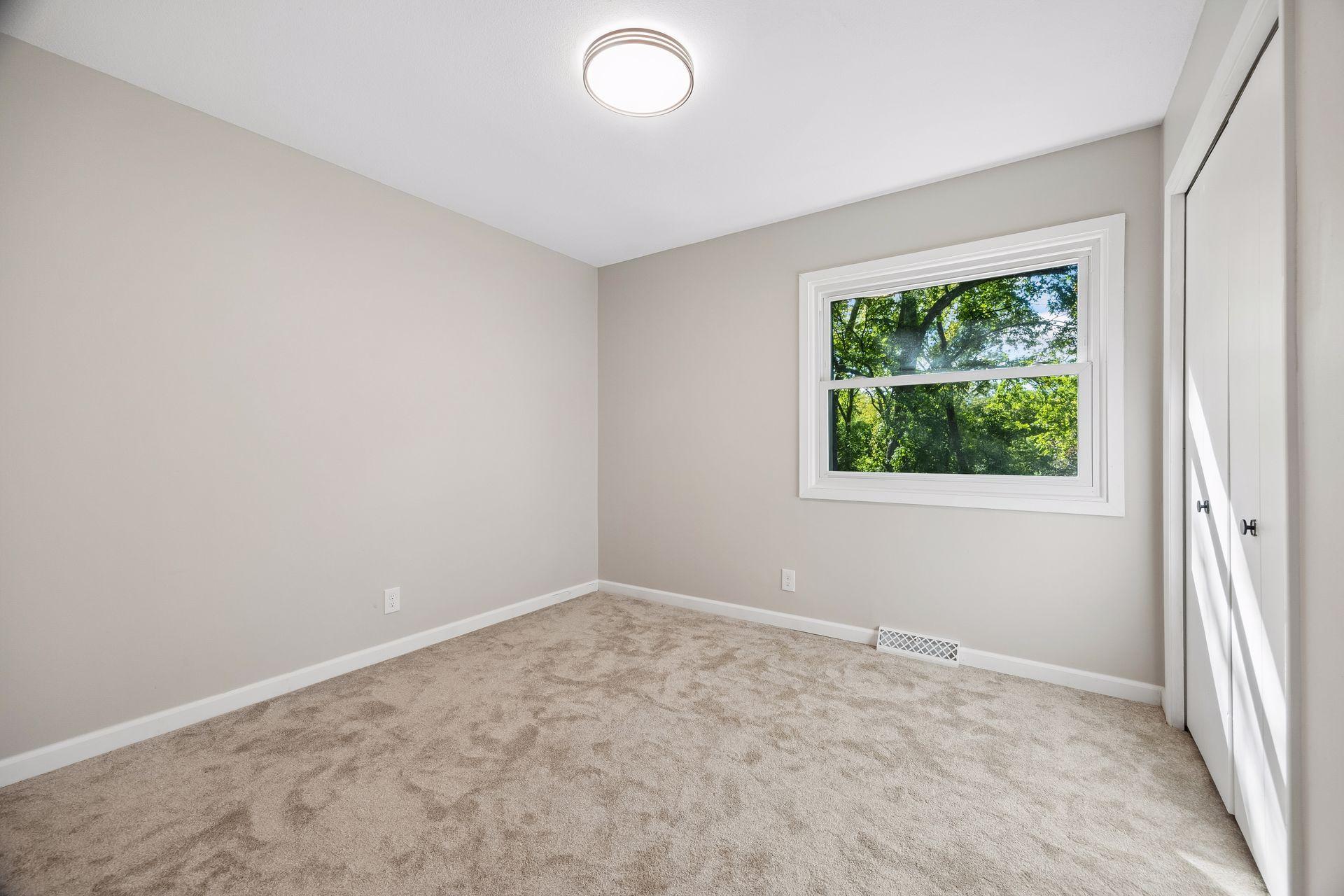 View of Residential at 4335 Briarwood Drive, Minnetonka MN 55343, Minnetonka (30 of 45) - Mike Wilen | Minnesota Team Real Estate