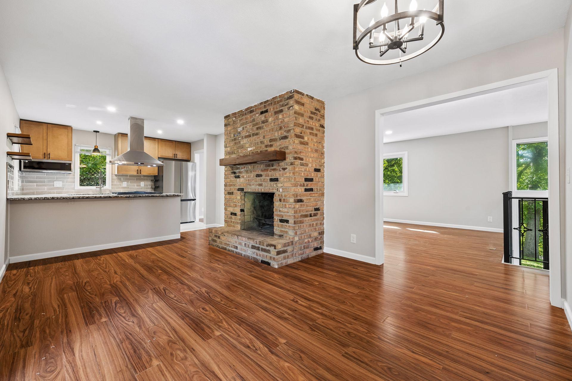View of Residential at 4335 Briarwood Drive, Minnetonka MN 55343, Minnetonka (17 of 45) - Mike Wilen | Minnesota Team Real Estate