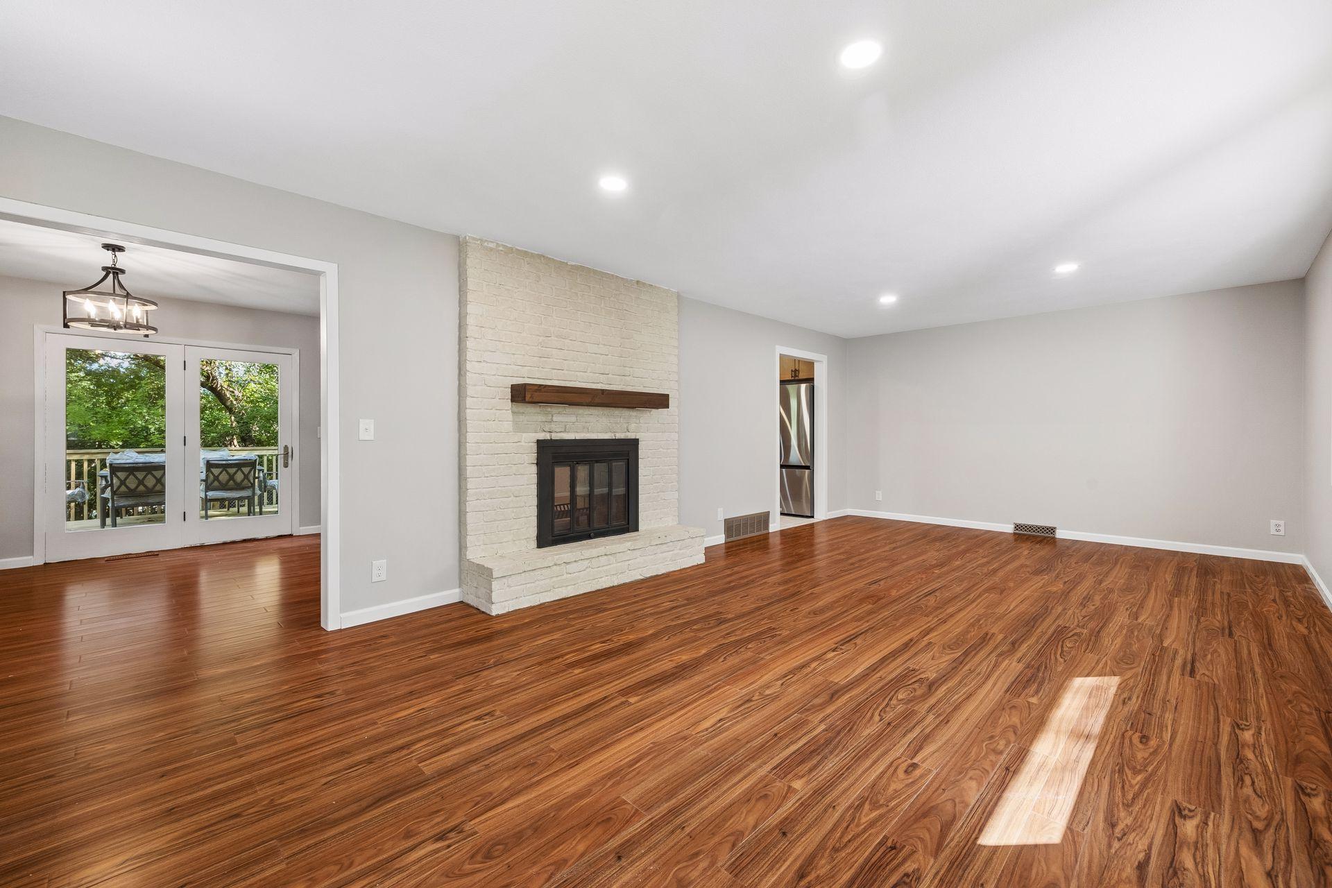 View of Residential at 4335 Briarwood Drive, Minnetonka MN 55343, Minnetonka (8 of 45) - Mike Wilen | Minnesota Team Real Estate