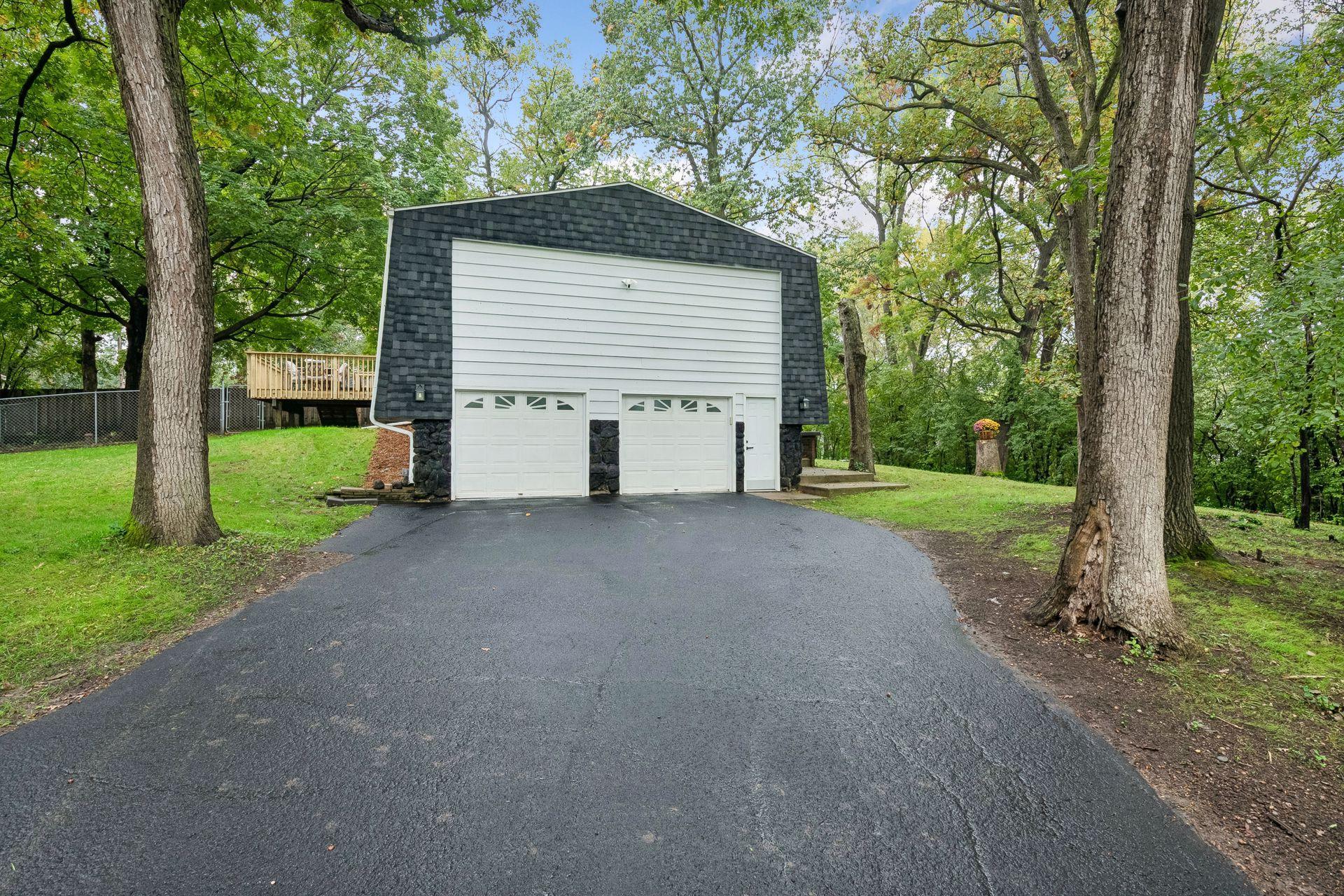 View of Residential at 4335 Briarwood Drive, Minnetonka MN 55343, Minnetonka (45 of 45) - Mike Wilen | Minnesota Team Real Estate