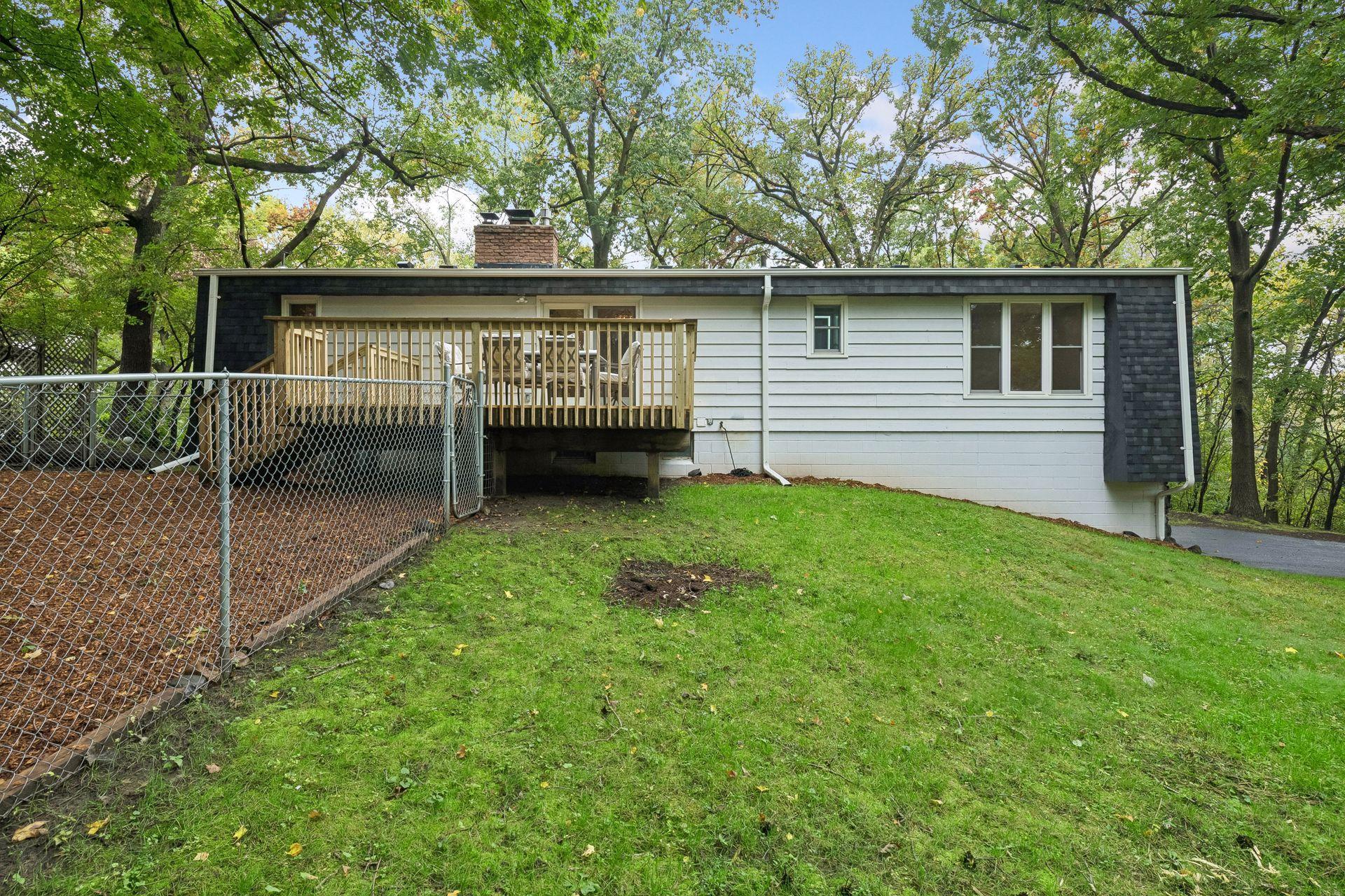 View of Residential at 4335 Briarwood Drive, Minnetonka MN 55343, Minnetonka (43 of 45) - Mike Wilen | Minnesota Team Real Estate
