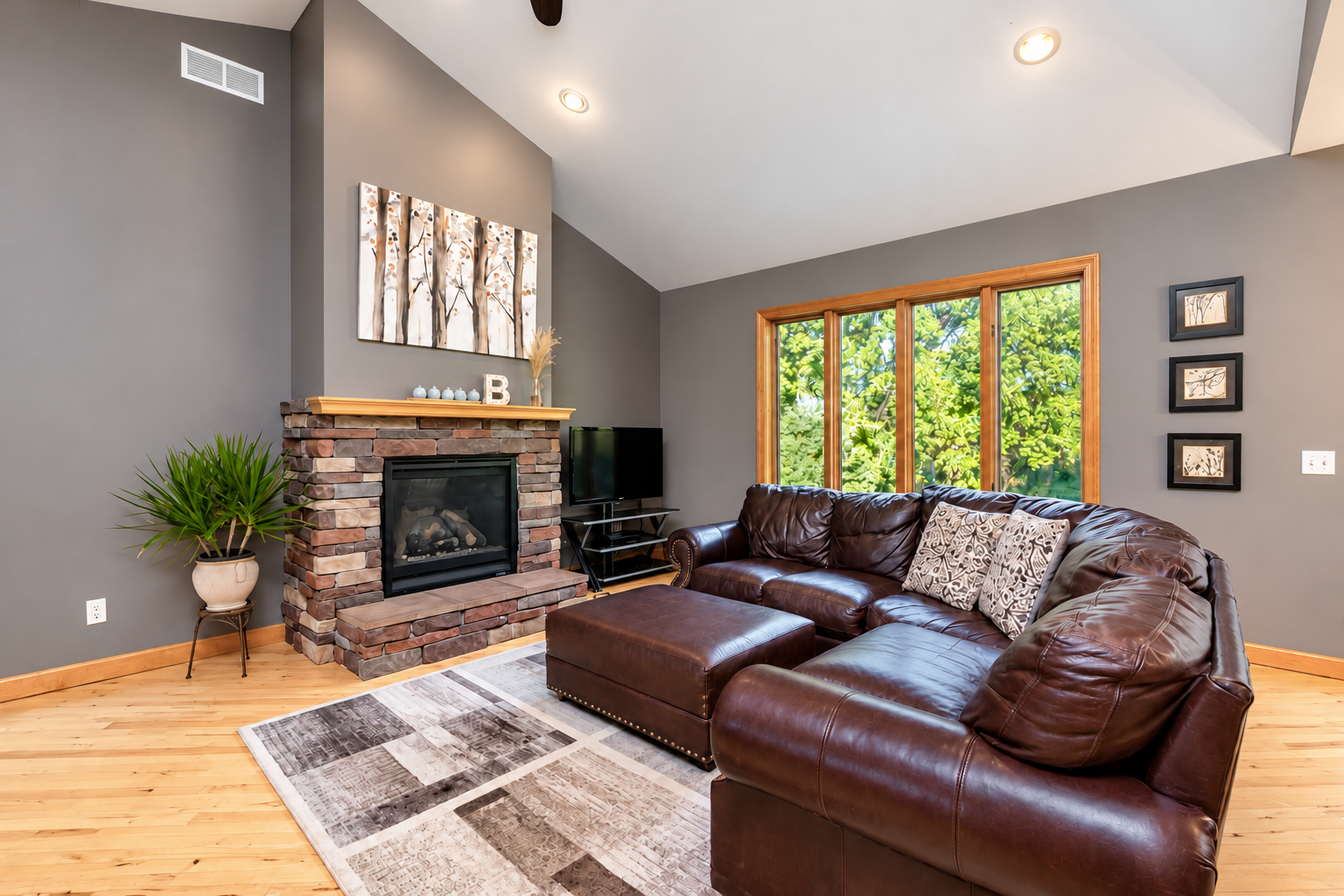 View of Residential at 44229 Willow Road, Saint Peter MN 56082, Saint Peter (12 of 39) - Mike Wilen | Minnesota Team Real Estate