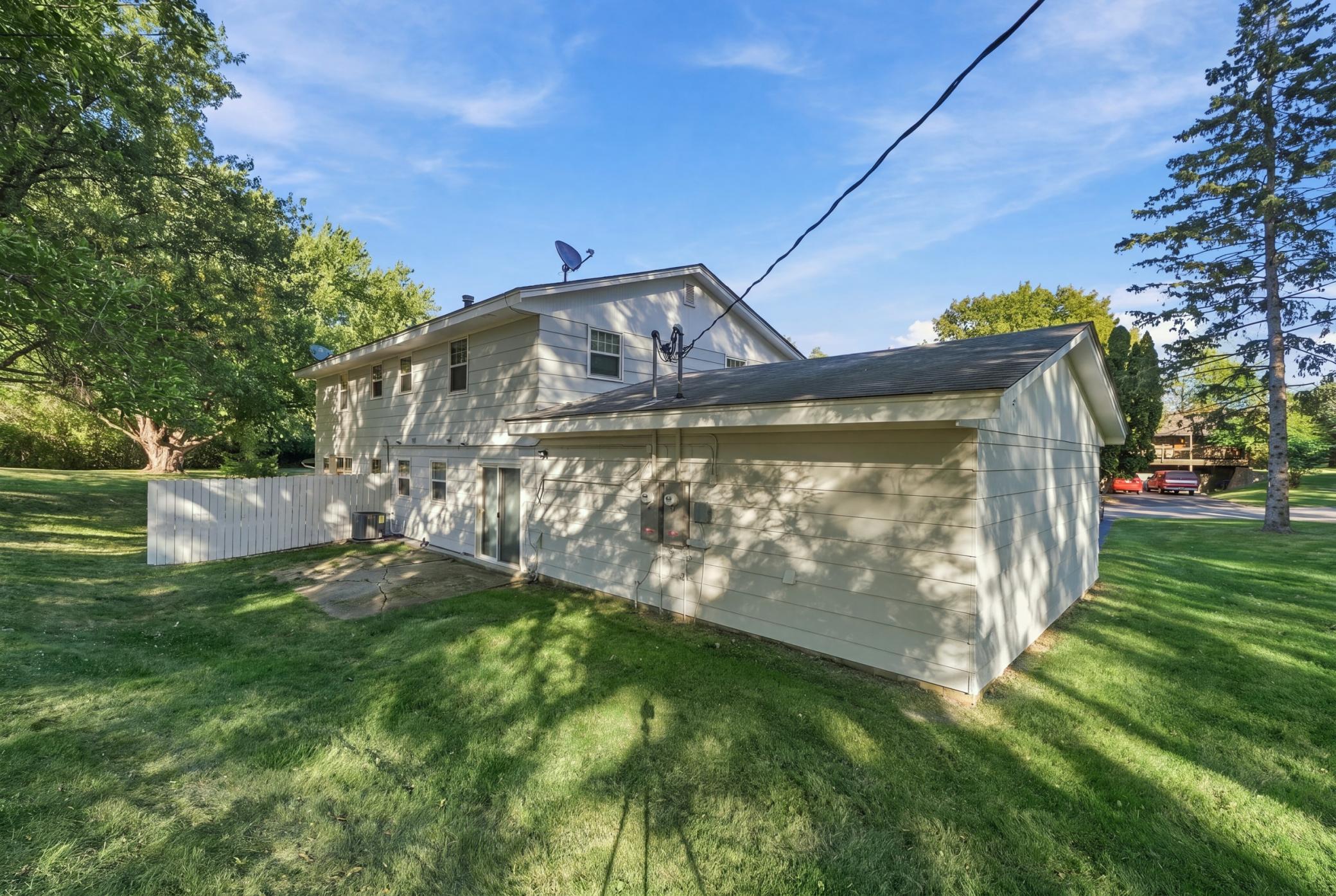 View of Residential Income at 6980 Alpine Trail, Eden Prairie MN 55346, Eden Prairie (4 of 22) - Mike Wilen | Minnesota Team Real Estate