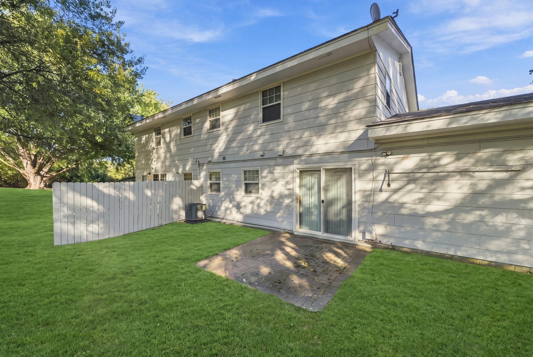 View of Residential Income at 6980 Alpine Trail, Eden Prairie MN 55346, Eden Prairie (6 of 22) - Mike Wilen | Minnesota Team Real Estate