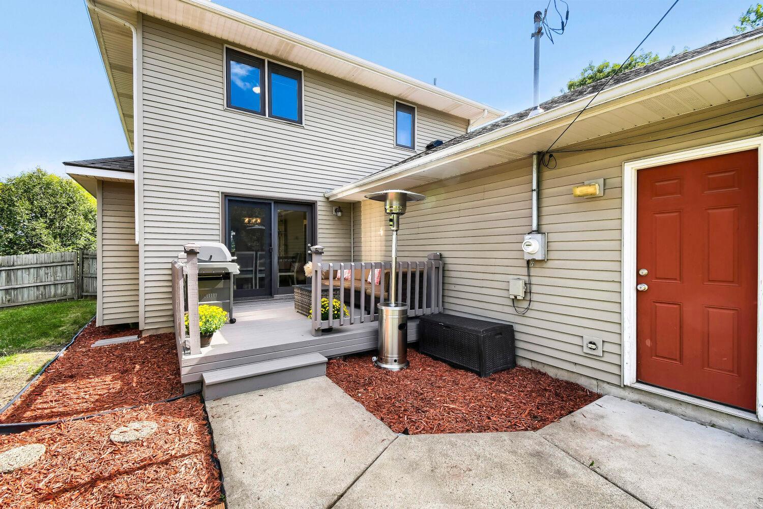 View of Residential at 2729 3rd Street, Minneapolis MN 55411, Minneapolis (27 of 37) - Mike Wilen | Minnesota Team Real Estate