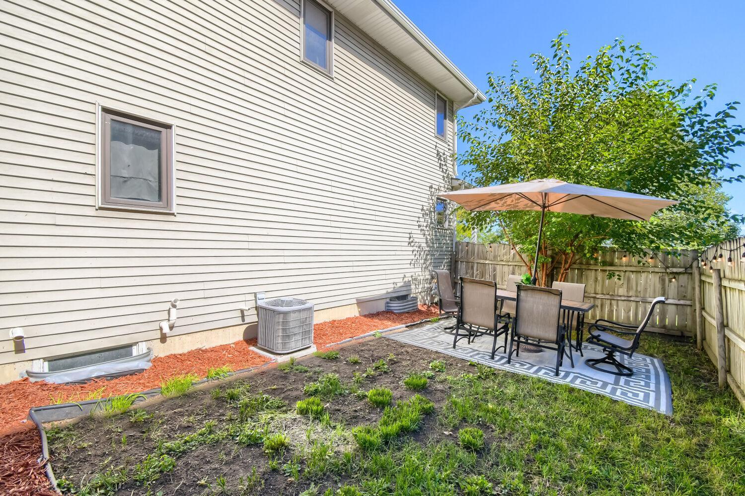 View of Residential at 2729 3rd Street, Minneapolis MN 55411, Minneapolis (34 of 37) - Mike Wilen | Minnesota Team Real Estate
