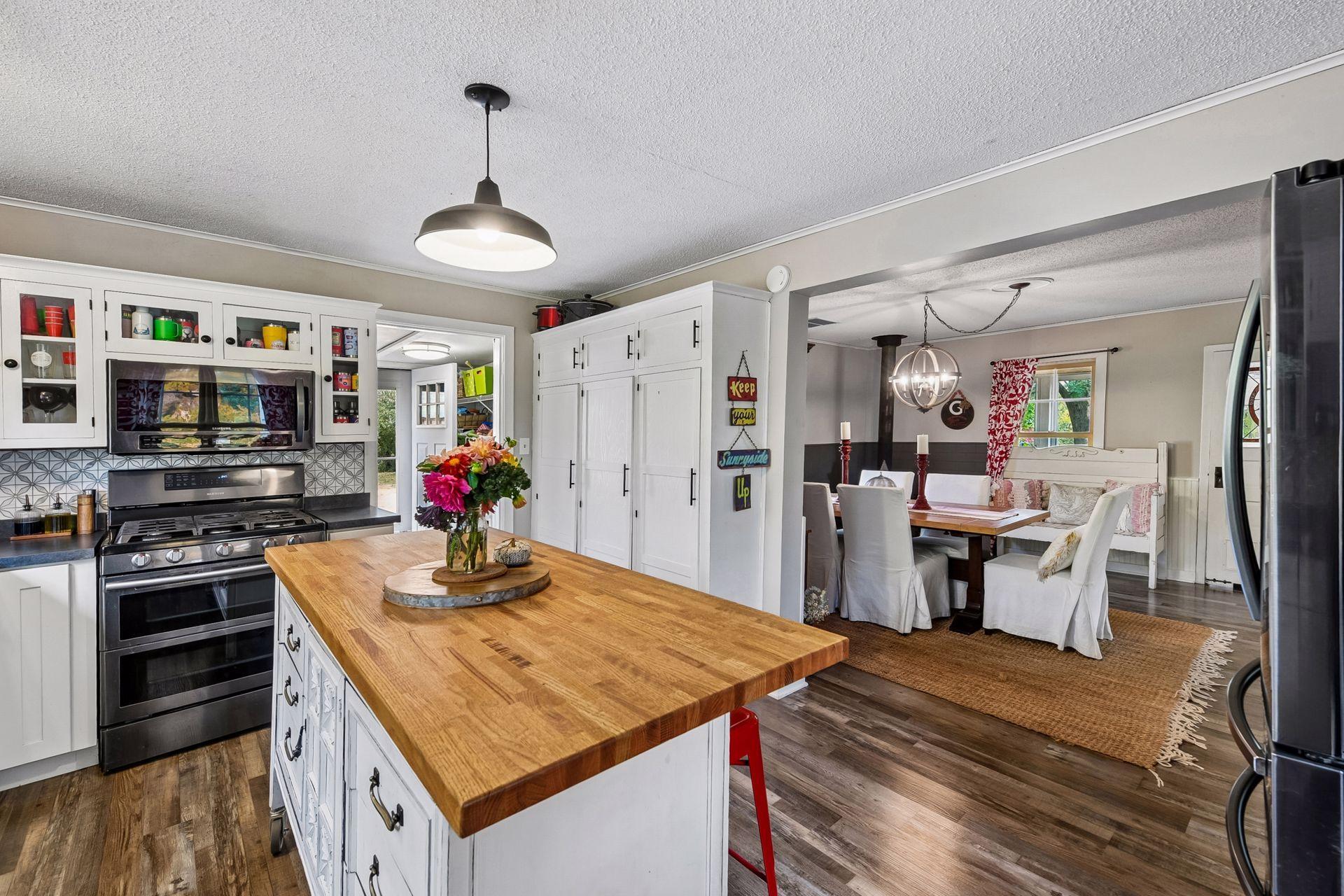View of Residential at 660 Shore Drive, Orono MN 55364, Orono (12 of 34) - Mike Wilen | Minnesota Team Real Estate