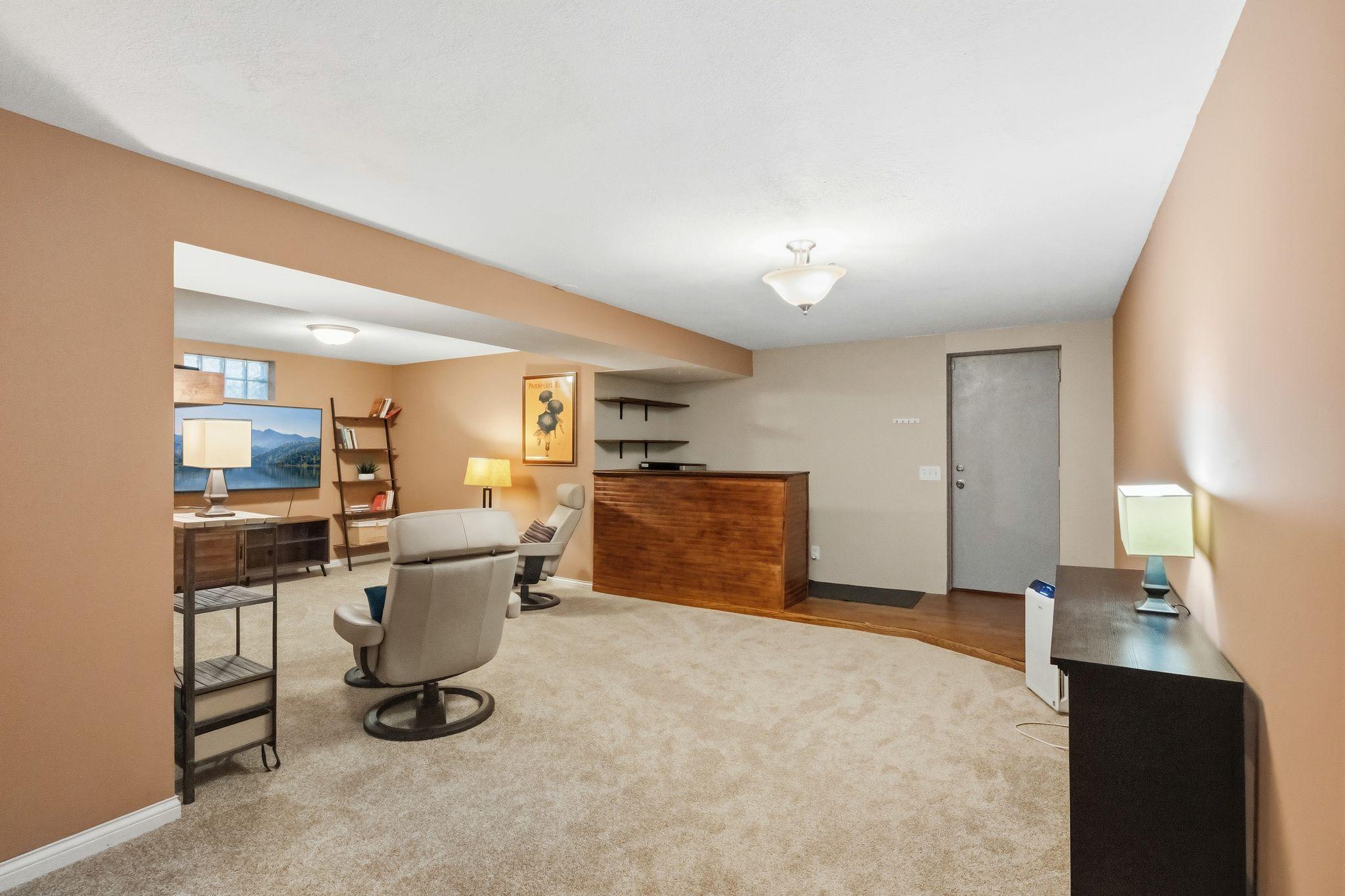View of Residential at 992 McLean Avenue, Saint Paul MN 55106, Saint Paul (26 of 37) - Mike Wilen | Minnesota Team Real Estate