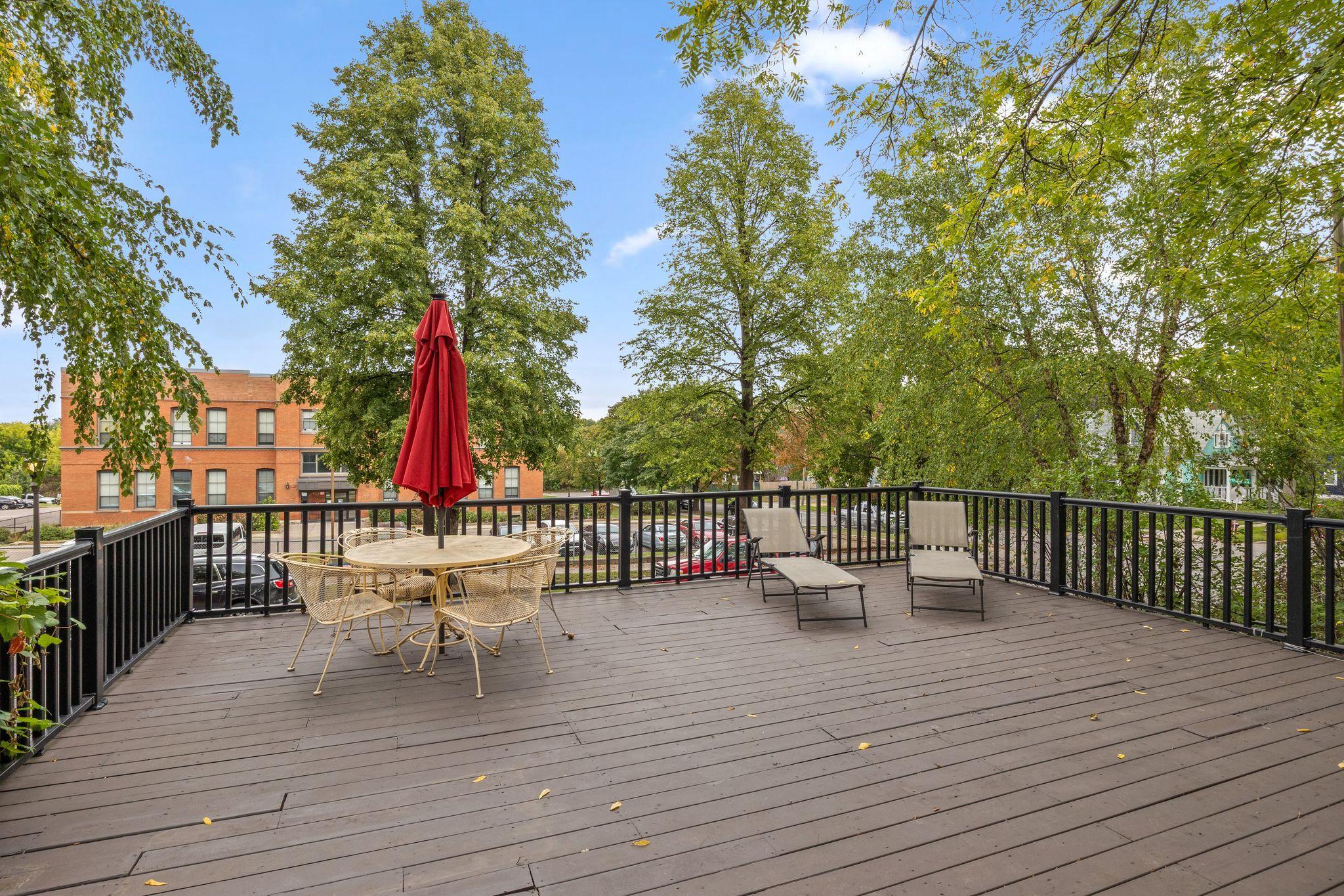 View of Residential at 992 McLean Avenue, Saint Paul MN 55106, Saint Paul (29 of 37) - Mike Wilen | Minnesota Team Real Estate
