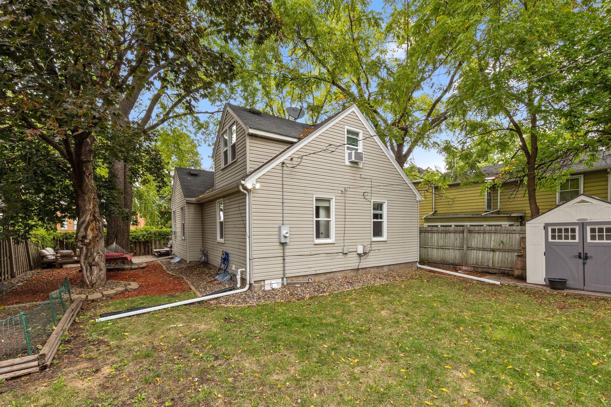 View of Residential at 992 McLean Avenue, Saint Paul MN 55106, Saint Paul (35 of 37) - Mike Wilen | Minnesota Team Real Estate