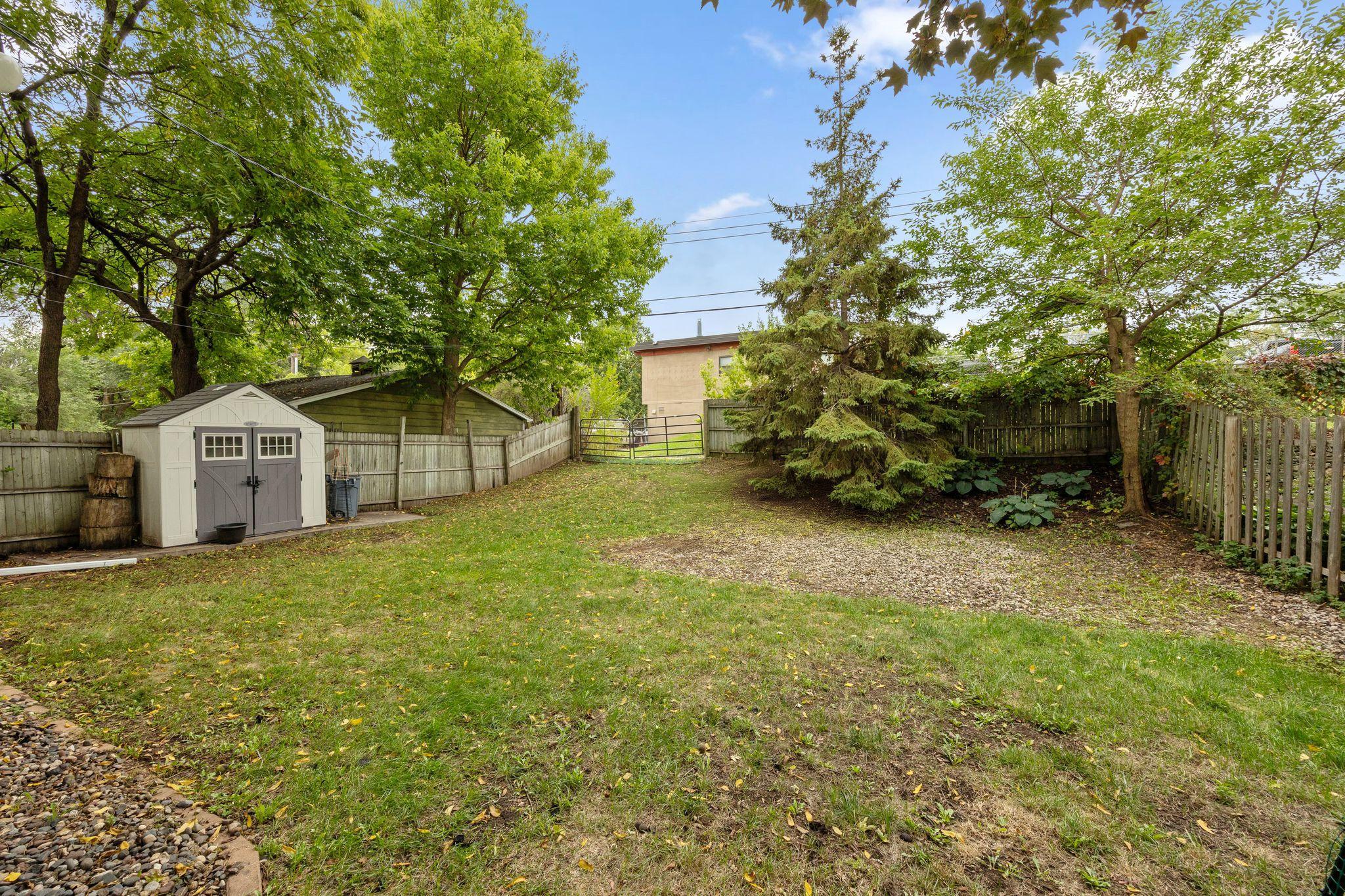 View of Residential at 992 McLean Avenue, Saint Paul MN 55106, Saint Paul (34 of 37) - Mike Wilen | Minnesota Team Real Estate