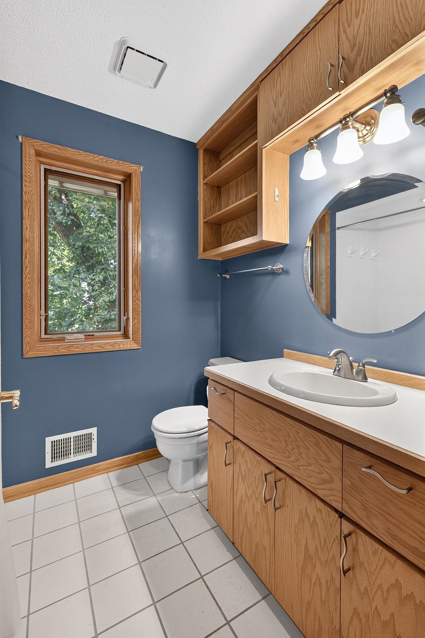 View of Residential at 4840 Sparrow Road, Minnetonka MN 55345, Minnetonka (28 of 44) - Mike Wilen | Minnesota Team Real Estate