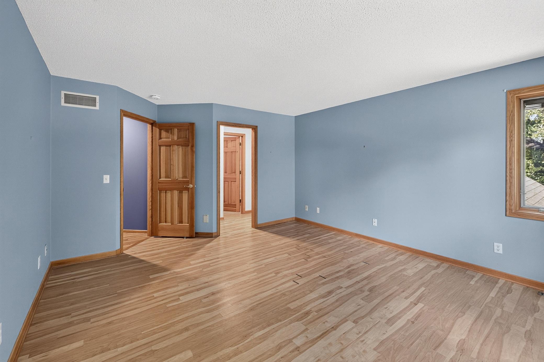 View of Residential at 4840 Sparrow Road, Minnetonka MN 55345, Minnetonka (21 of 44) - Mike Wilen | Minnesota Team Real Estate