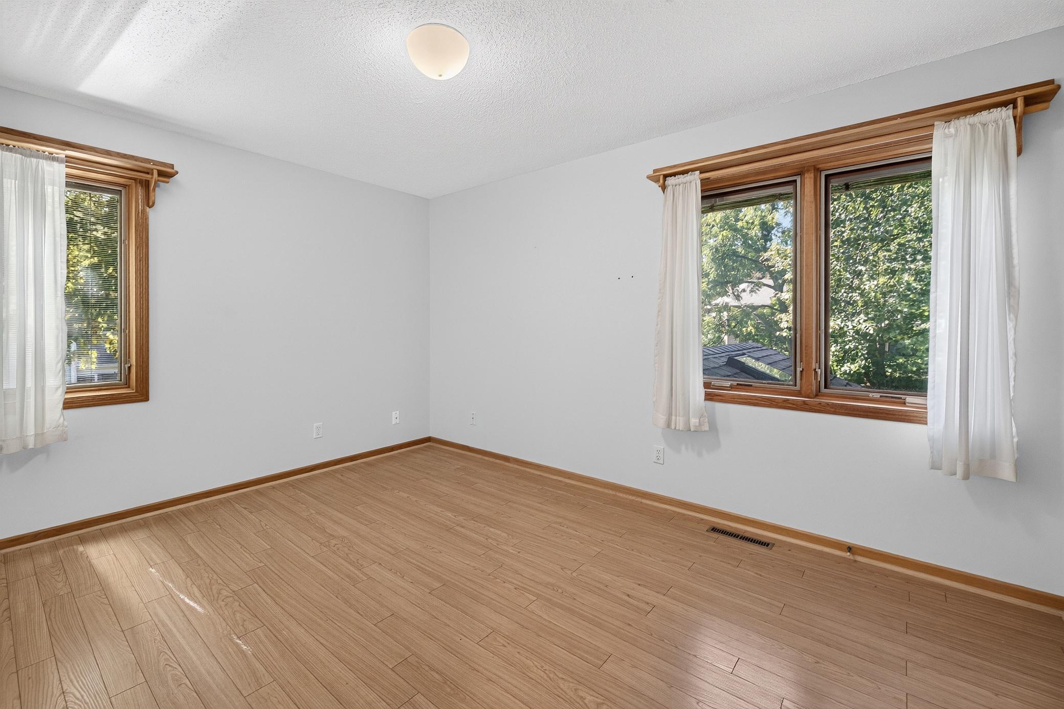 View of Residential at 4840 Sparrow Road, Minnetonka MN 55345, Minnetonka (27 of 44) - Mike Wilen | Minnesota Team Real Estate