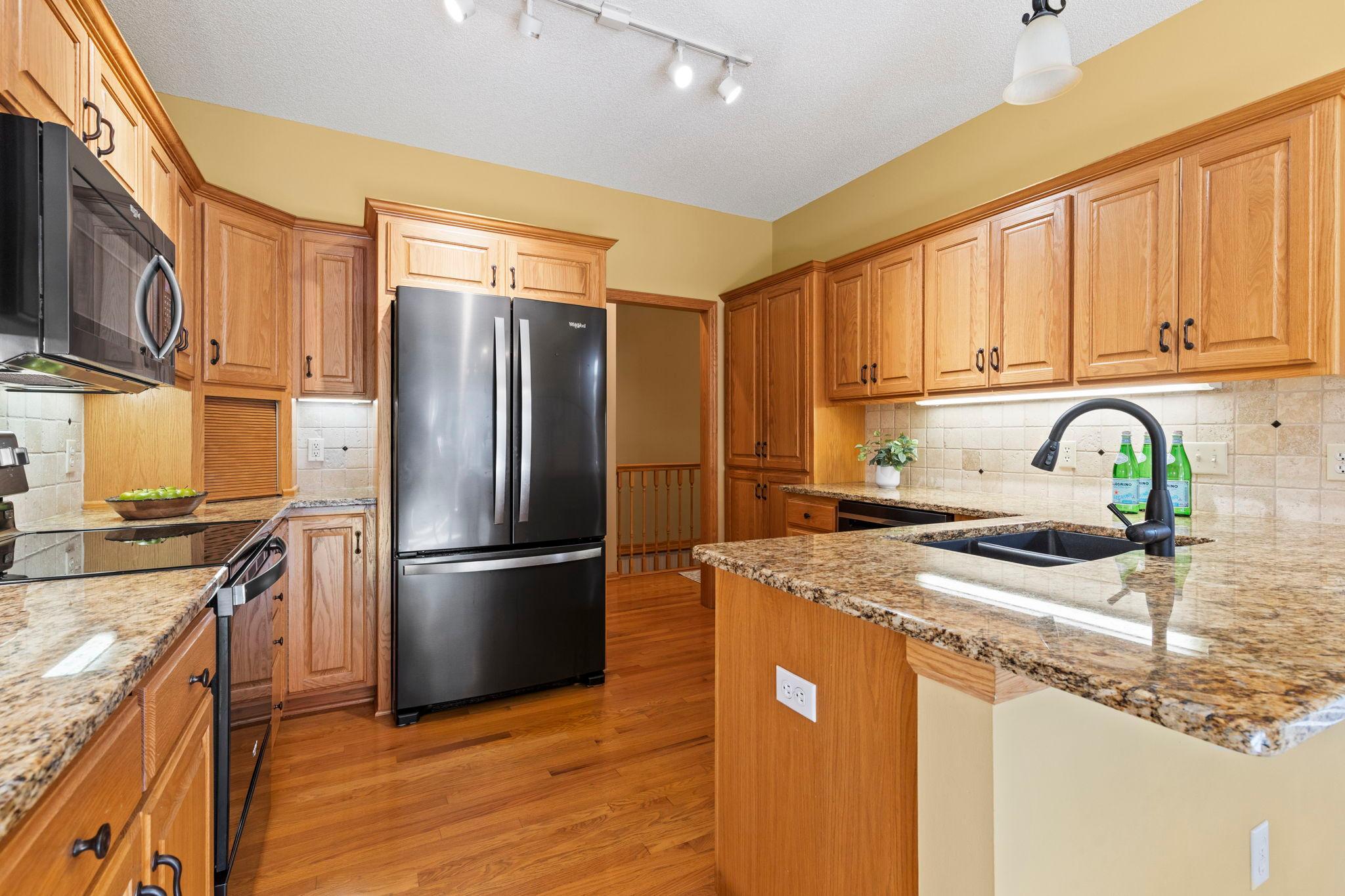 View of Residential at 2830 Boulder Drive, Burnsville MN 55337, Burnsville (10 of 50) - Mike Wilen | Minnesota Team Real Estate