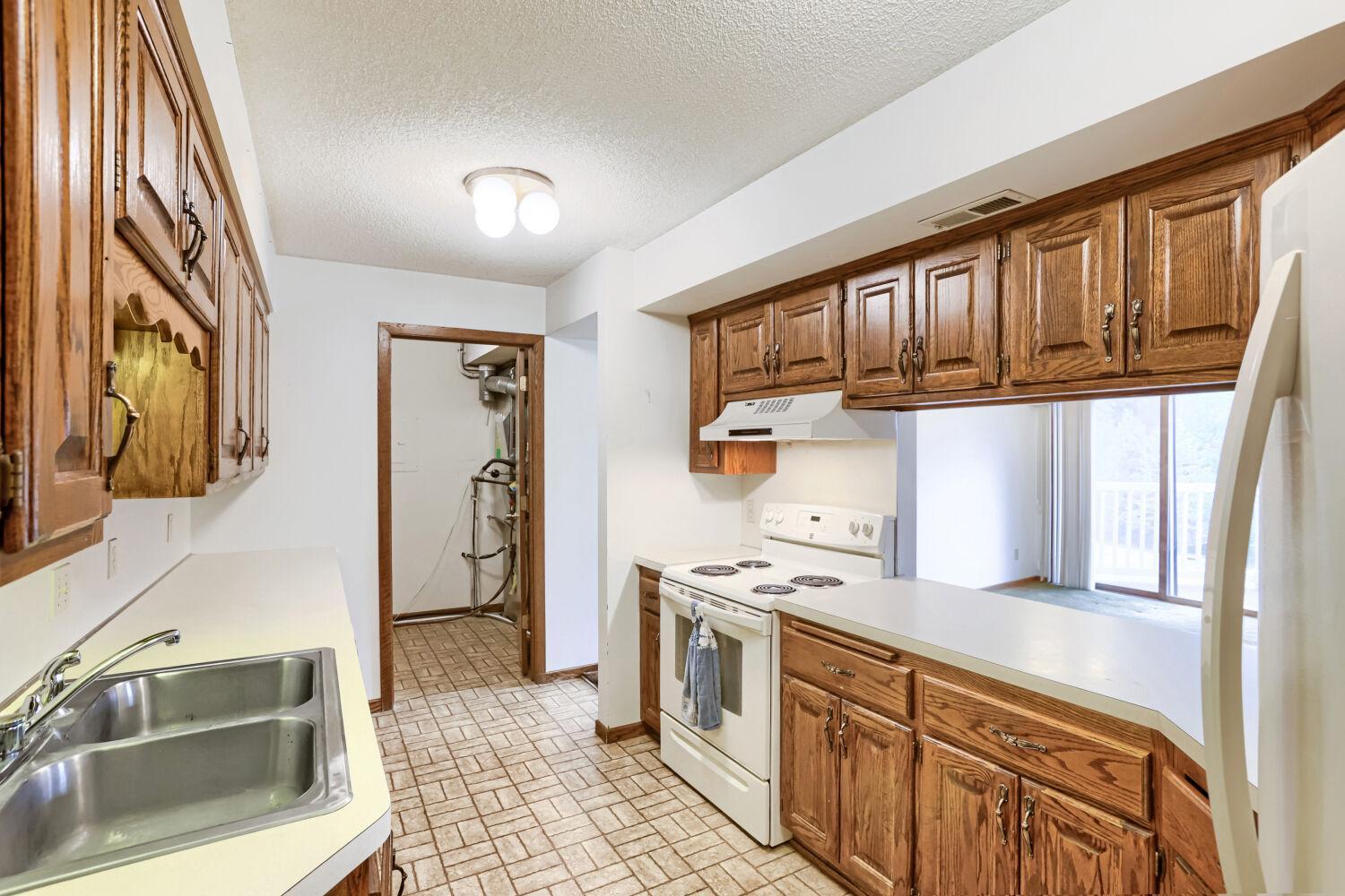 View of Residential at 4183 Hilltop Point #4183, Eagan MN 55123, Eagan (16 of 29) - Mike Wilen | Minnesota Team Real Estate