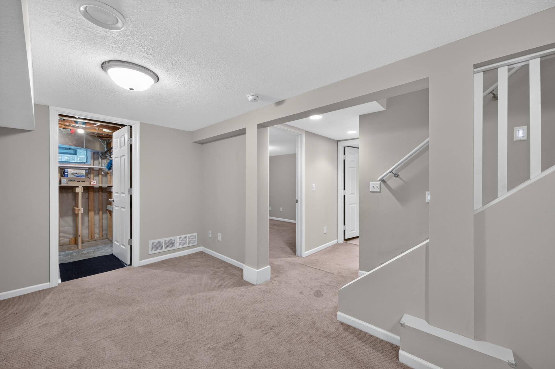 View of Residential at 2921 Georgia Avenue, Saint Louis Park MN 55426, Saint Louis Park (30 of 45) - Mike Wilen | Minnesota Team Real Estate