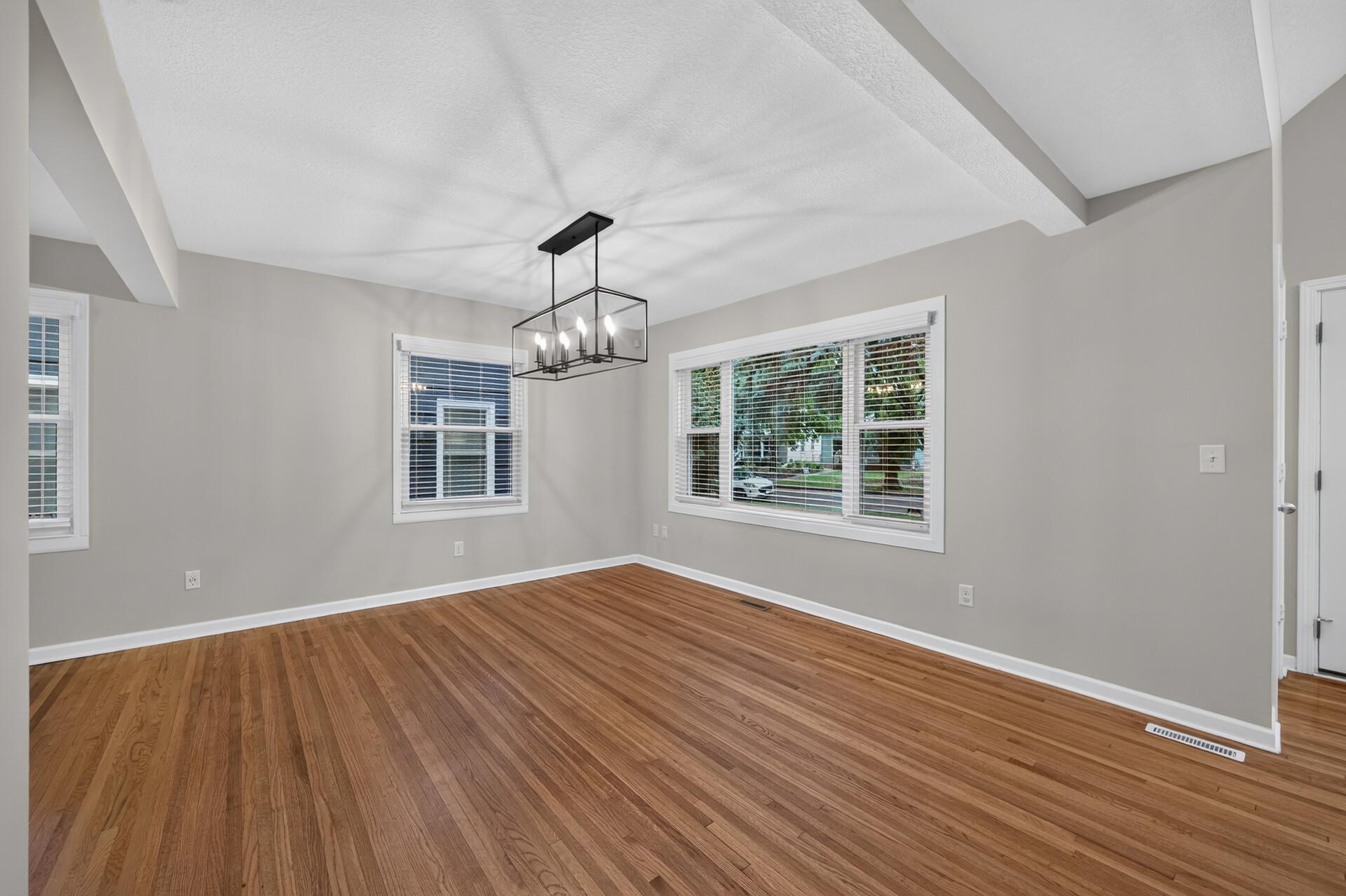 View of Residential at 2921 Georgia Avenue, Saint Louis Park MN 55426, Saint Louis Park (11 of 45) - Mike Wilen | Minnesota Team Real Estate