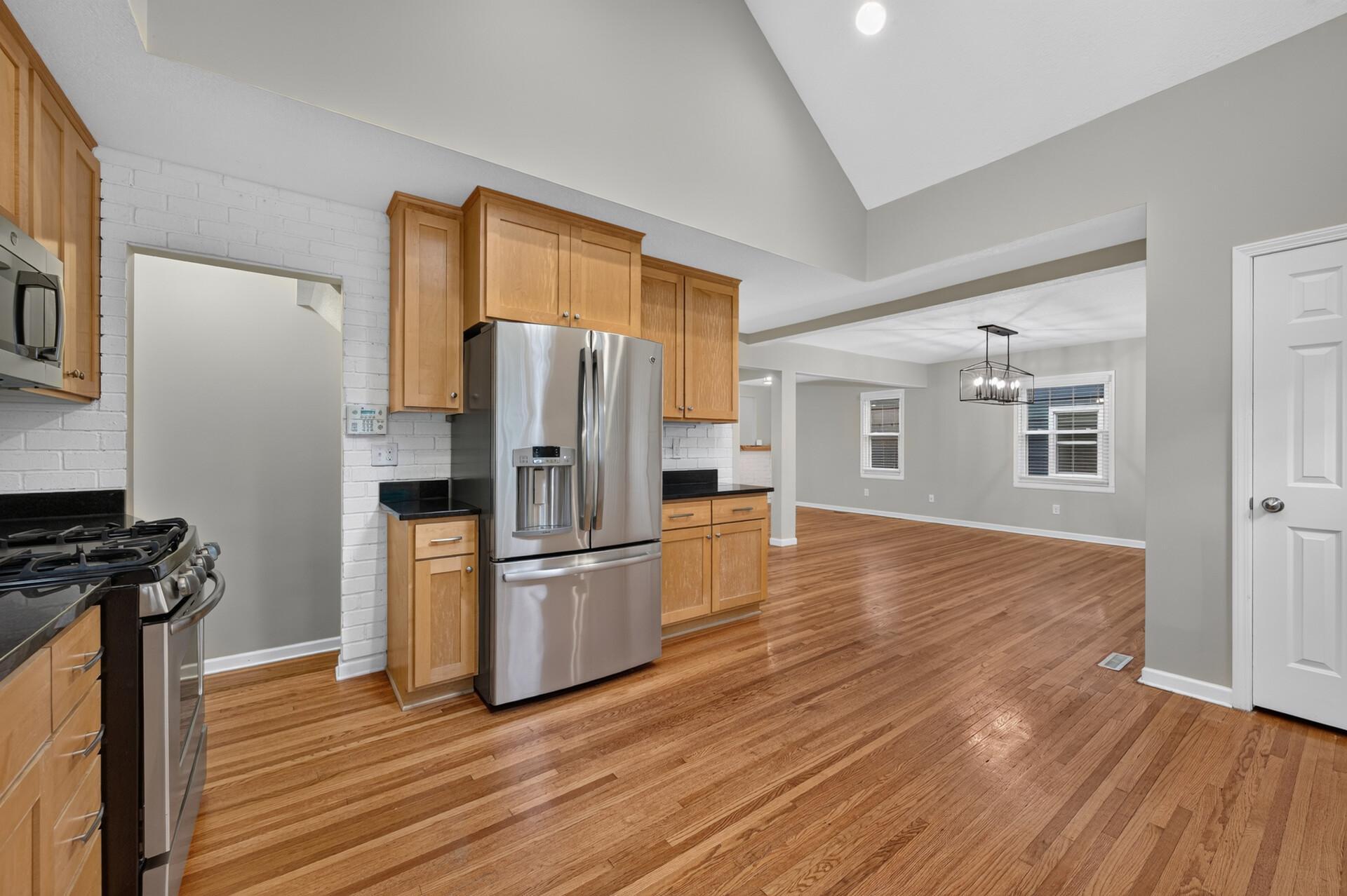 View of Residential at 2921 Georgia Avenue, Saint Louis Park MN 55426, Saint Louis Park (4 of 45) - Mike Wilen | Minnesota Team Real Estate