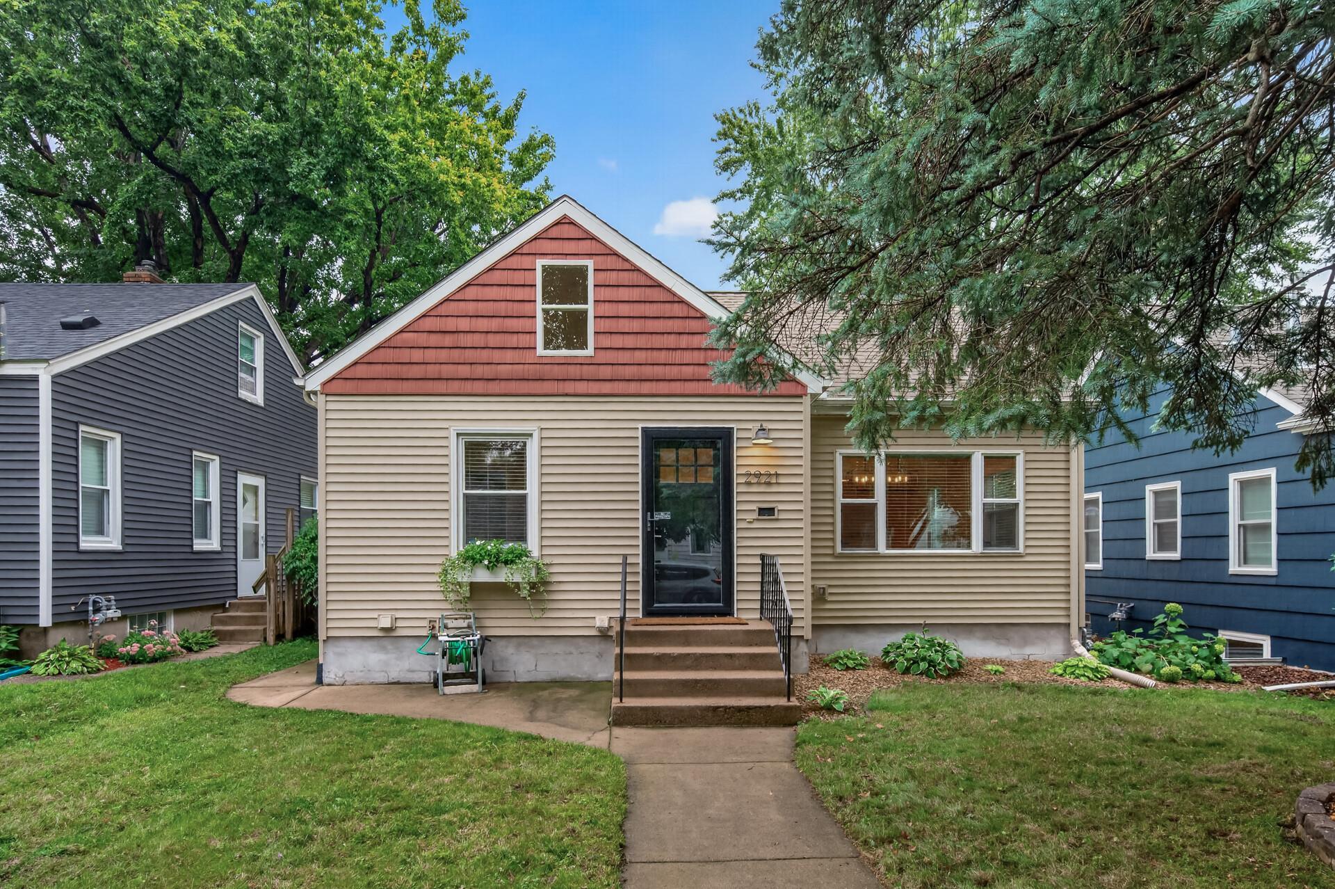 View of Residential at 2921 Georgia Avenue, Saint Louis Park MN 55426, Saint Louis Park (2 of 45) - Mike Wilen | Minnesota Team Real Estate