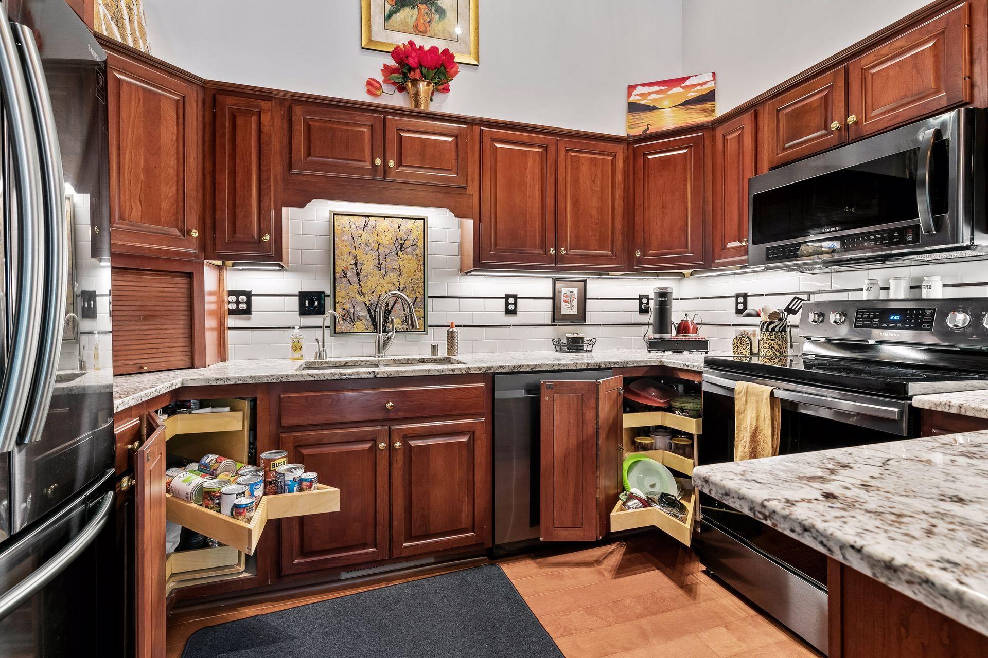 View of Residential at 8328 Upper 138th Court, Apple Valley MN 55124, Apple Valley (12 of 43) - Mike Wilen | Minnesota Team Real Estate