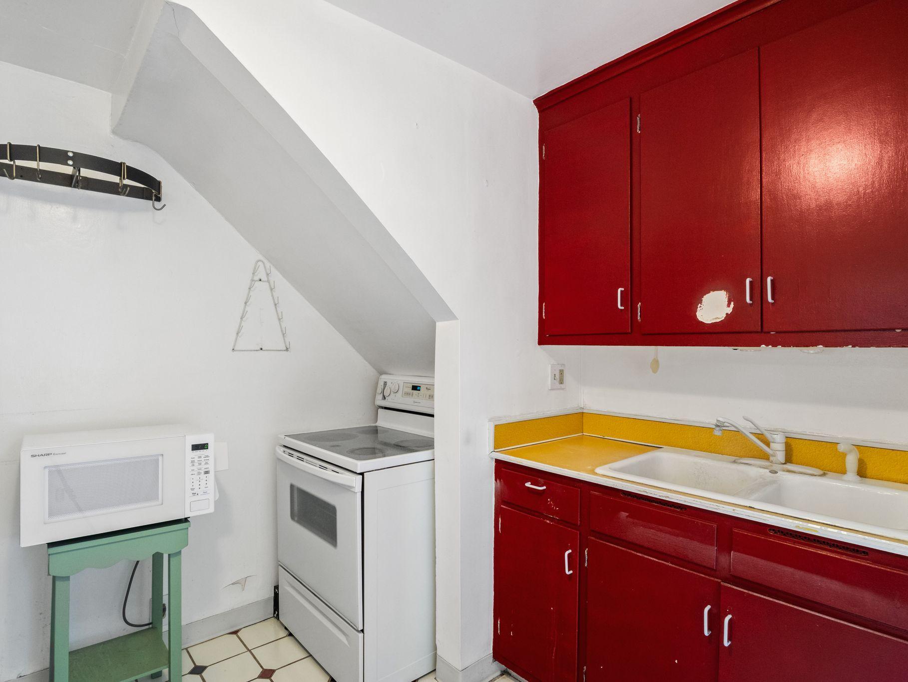View of Residential at 3153 Maryland Avenue, Saint Louis Park MN 55426, Saint Louis Park (11 of 24) - Mike Wilen | Minnesota Team Real Estate