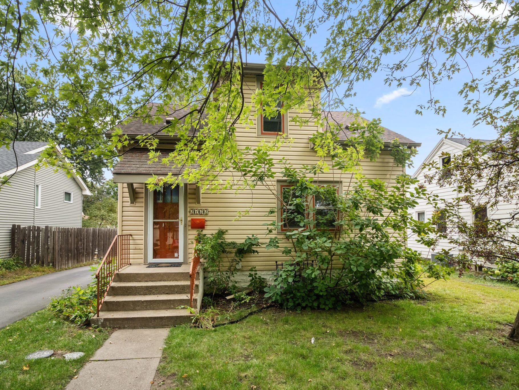 View of Single Family at 3153 Maryland Avenue, Saint Louis Park - Mike Wilen | Minnesota Team Real Estate