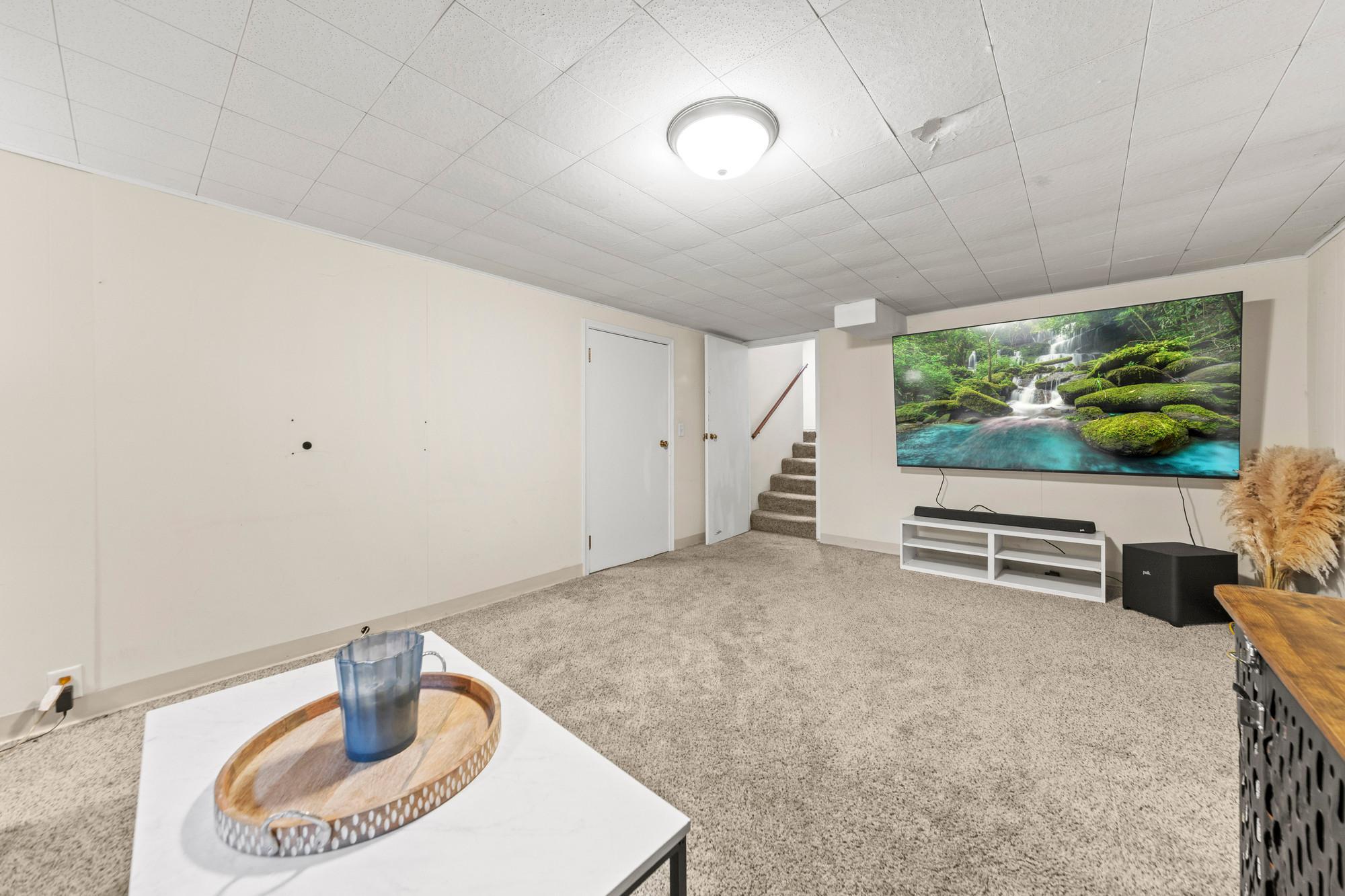 View of Residential at 4625 Oxborough Lane, Bloomington MN 55437, Bloomington (34 of 54) - Mike Wilen | Minnesota Team Real Estate
