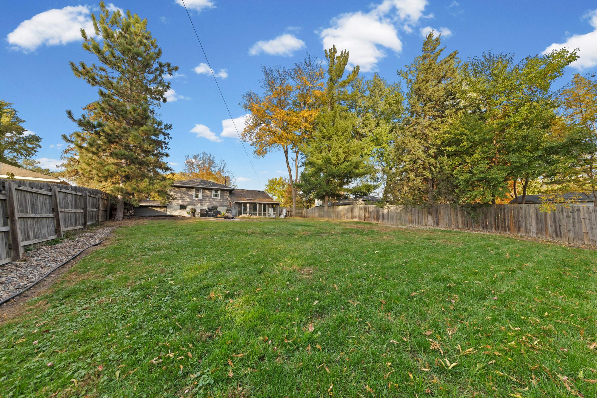 View of Residential at 4625 Oxborough Lane, Bloomington MN 55437, Bloomington (44 of 54) - Mike Wilen | Minnesota Team Real Estate