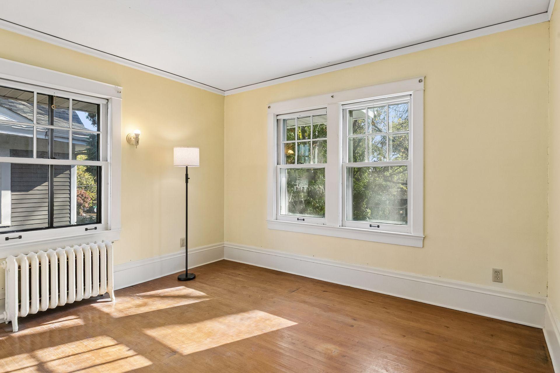 View of Residential at 2073 Carroll Avenue, Saint Paul MN 55104, Saint Paul (21 of 31) - Mike Wilen | Minnesota Team Real Estate