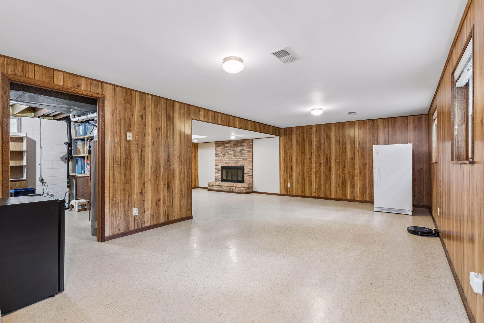 View of Residential at 360 Quail Road, Dellwood MN 55110, Dellwood (26 of 35) - Mike Wilen | Minnesota Team Real Estate