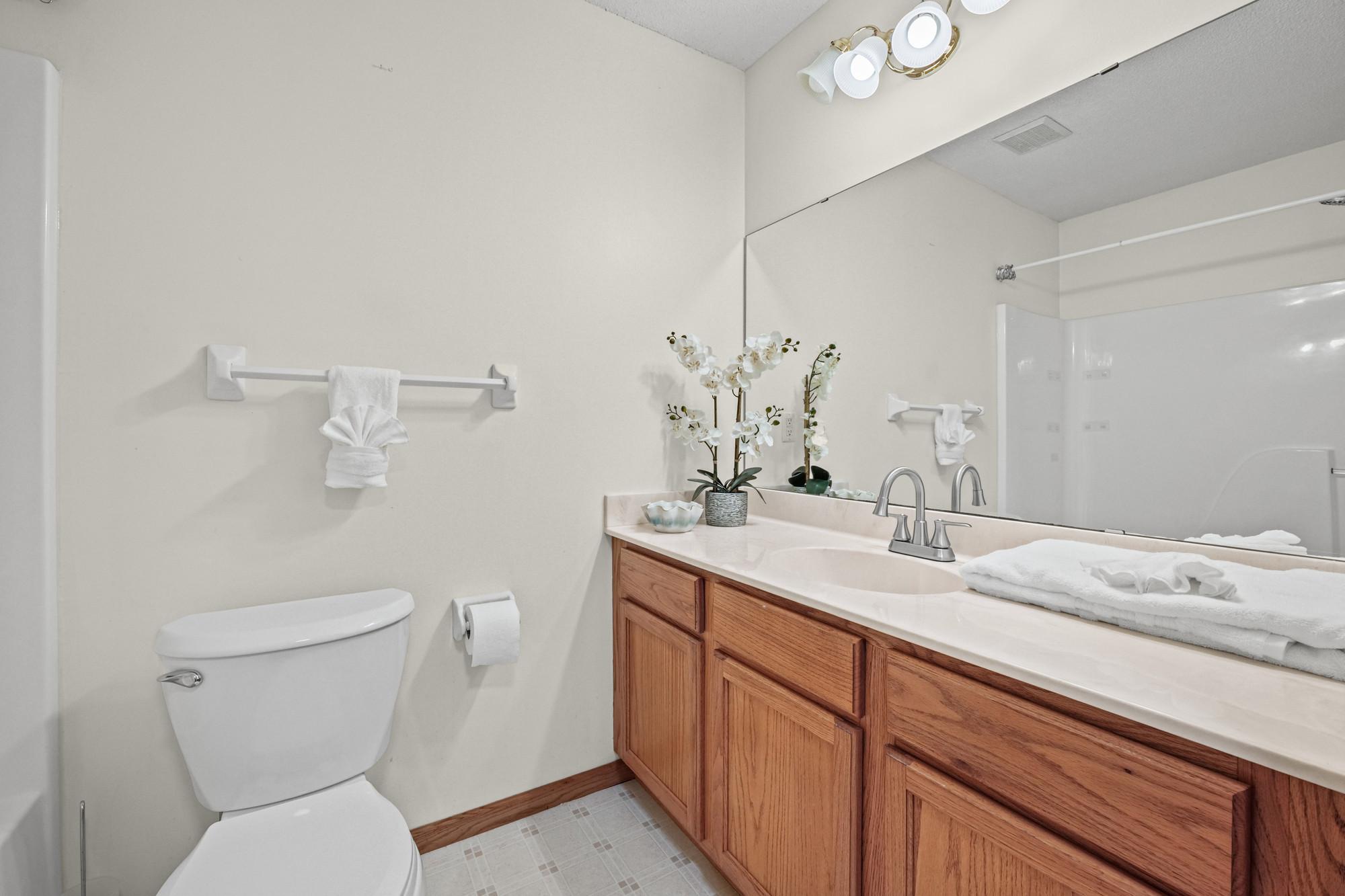 View of Residential at 611 Bellvue Lane, Brooklyn Center MN 55430, Brooklyn Center (26 of 59) - Mike Wilen | Minnesota Team Real Estate