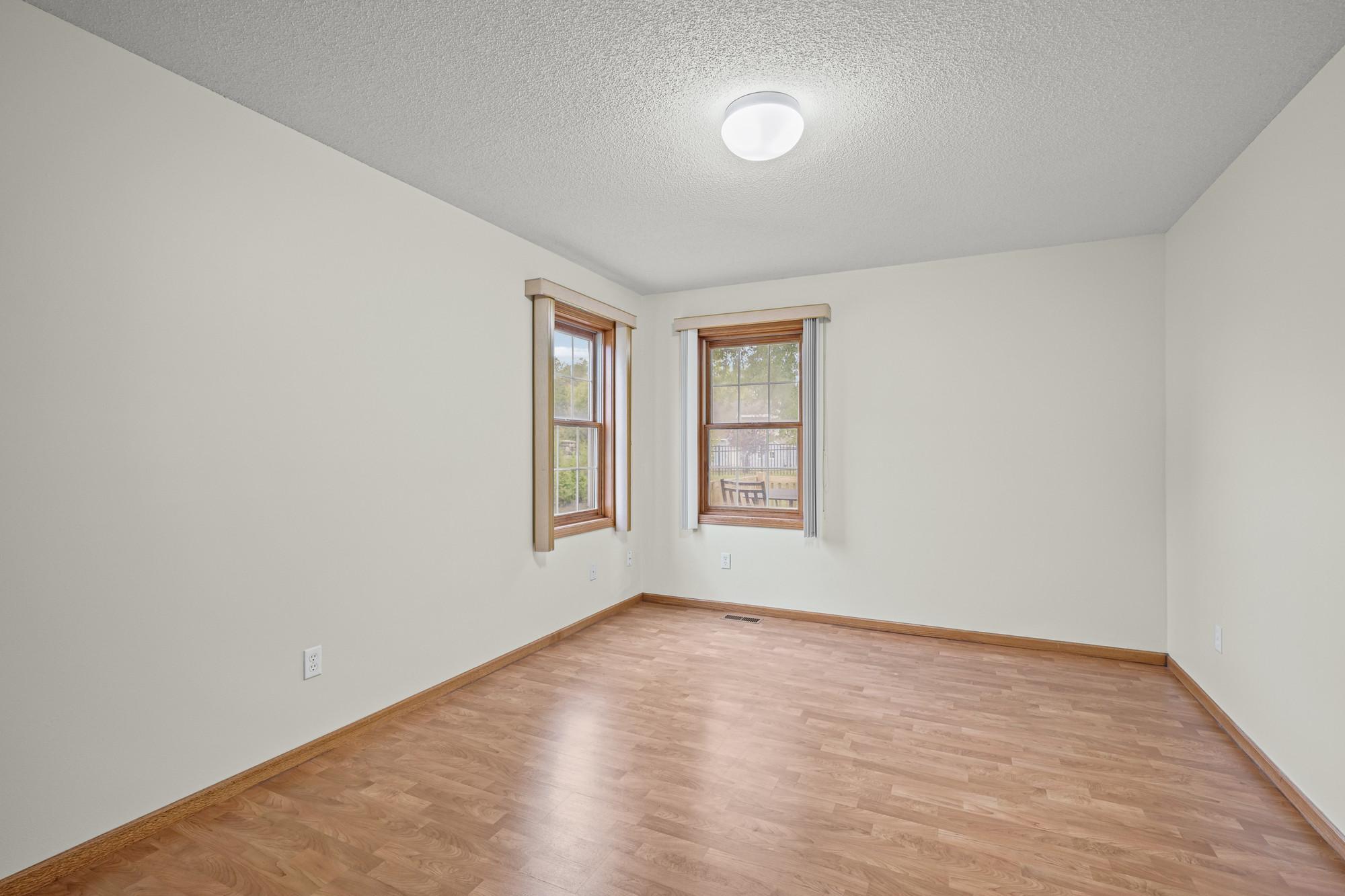 View of Residential at 611 Bellvue Lane, Brooklyn Center MN 55430, Brooklyn Center (22 of 59) - Mike Wilen | Minnesota Team Real Estate