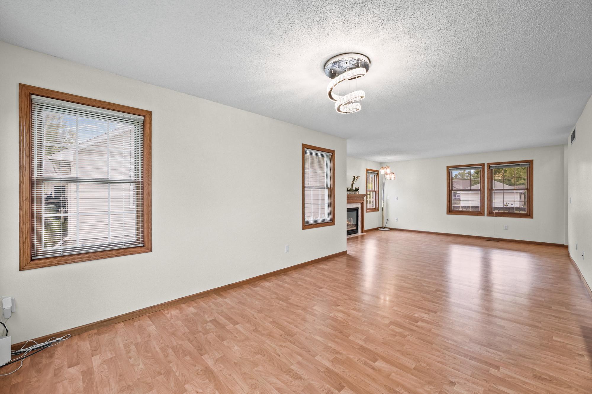 View of Residential at 611 Bellvue Lane, Brooklyn Center MN 55430, Brooklyn Center (15 of 59) - Mike Wilen | Minnesota Team Real Estate