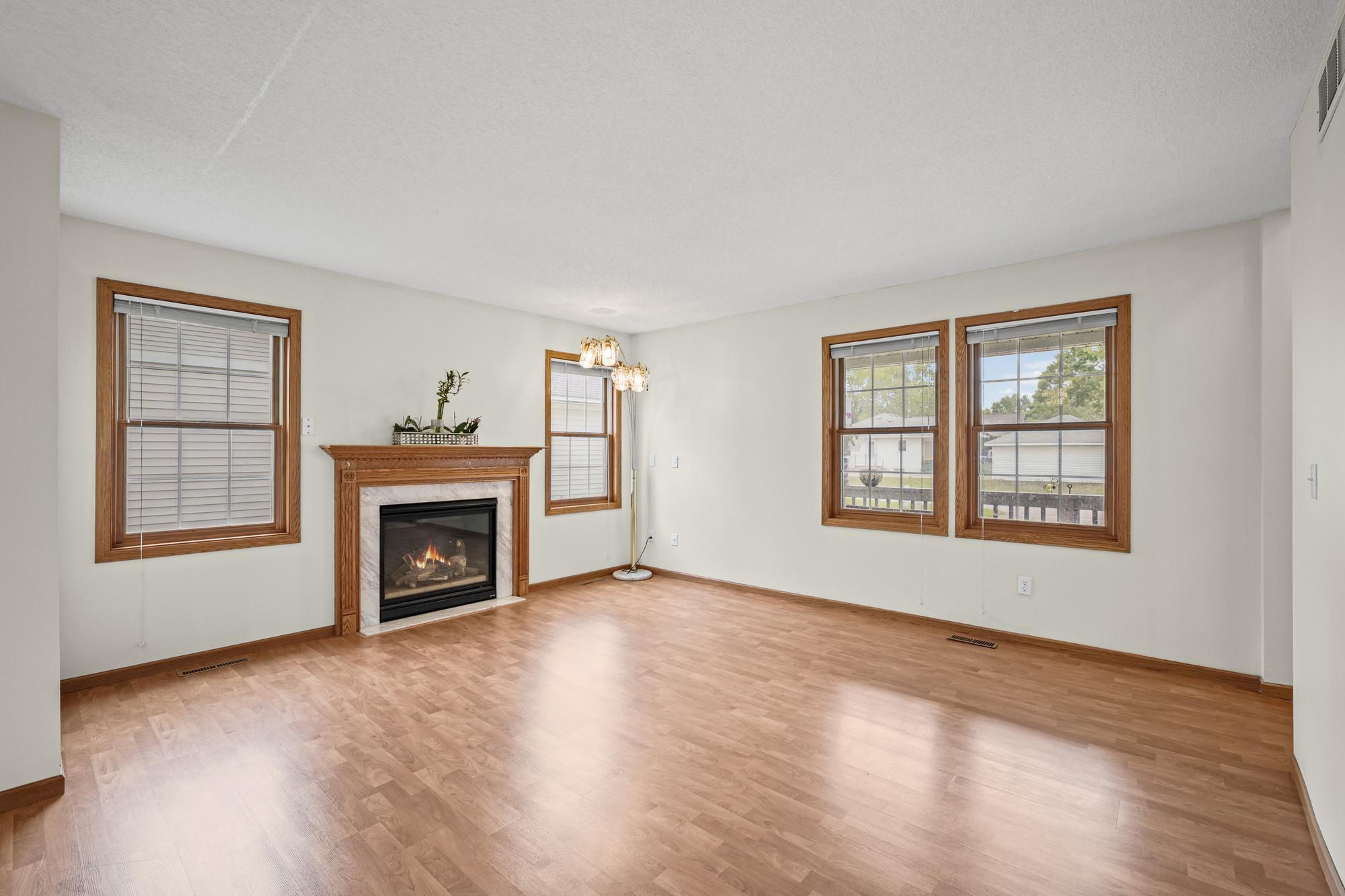 View of Residential at 611 Bellvue Lane, Brooklyn Center MN 55430, Brooklyn Center (10 of 59) - Mike Wilen | Minnesota Team Real Estate