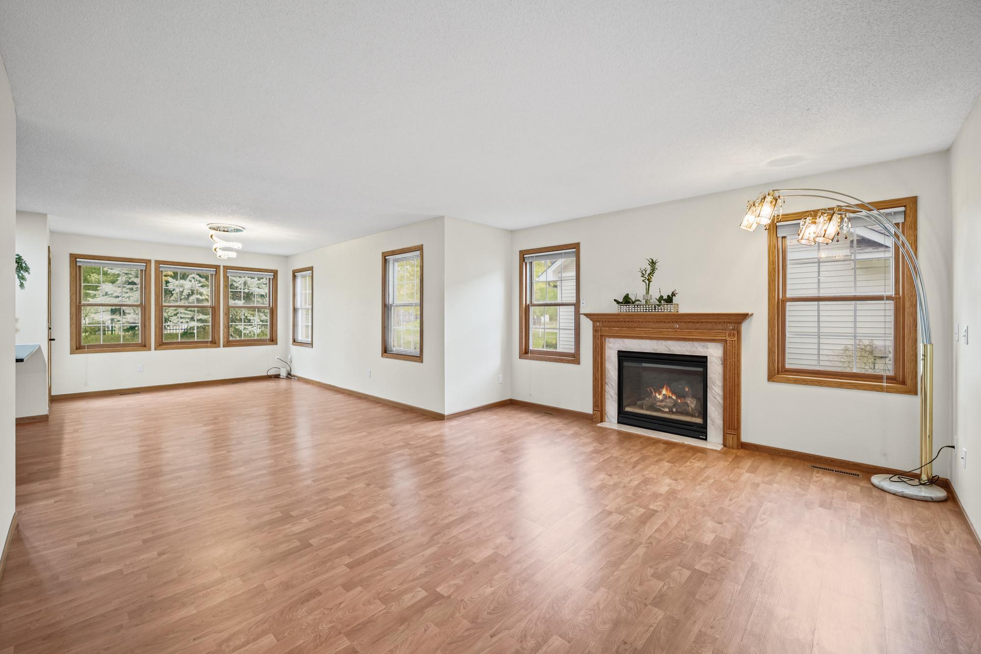 View of Residential at 611 Bellvue Lane, Brooklyn Center MN 55430, Brooklyn Center (8 of 59) - Mike Wilen | Minnesota Team Real Estate