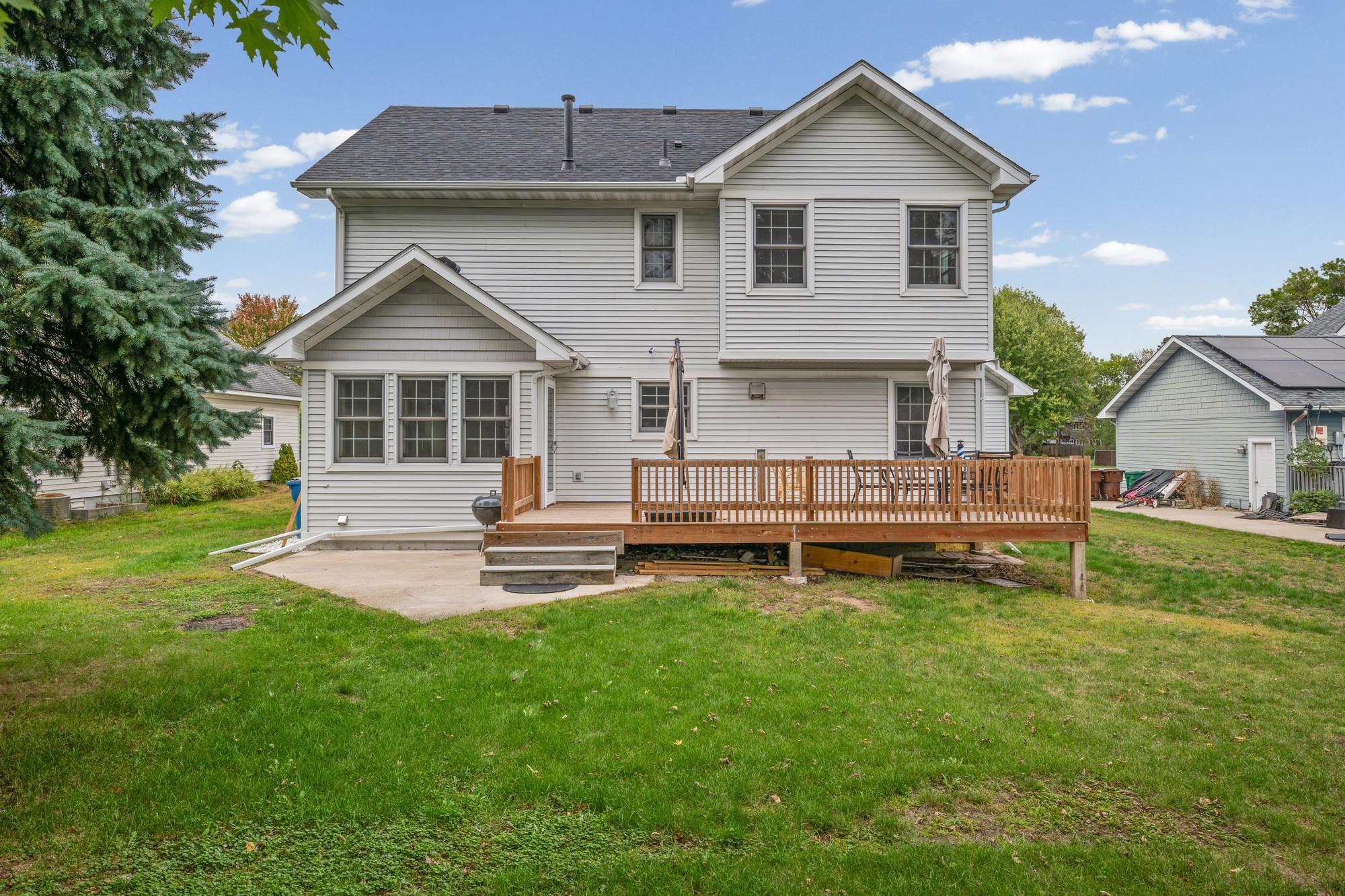 View of Residential at 611 Bellvue Lane, Brooklyn Center MN 55430, Brooklyn Center (52 of 59) - Mike Wilen | Minnesota Team Real Estate