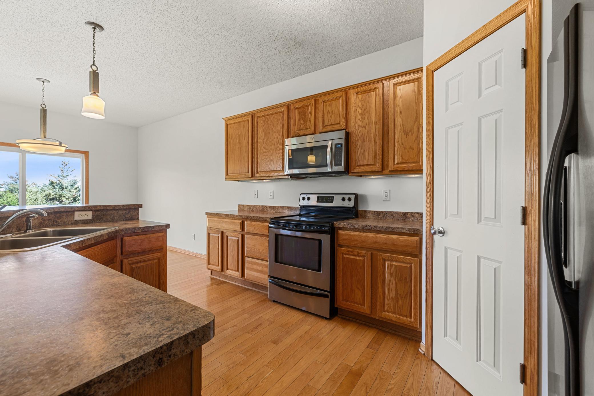 View of Residential at 1096 Danube Avenue, Shakopee MN 55379, Shakopee (6 of 41) - Mike Wilen | Minnesota Team Real Estate