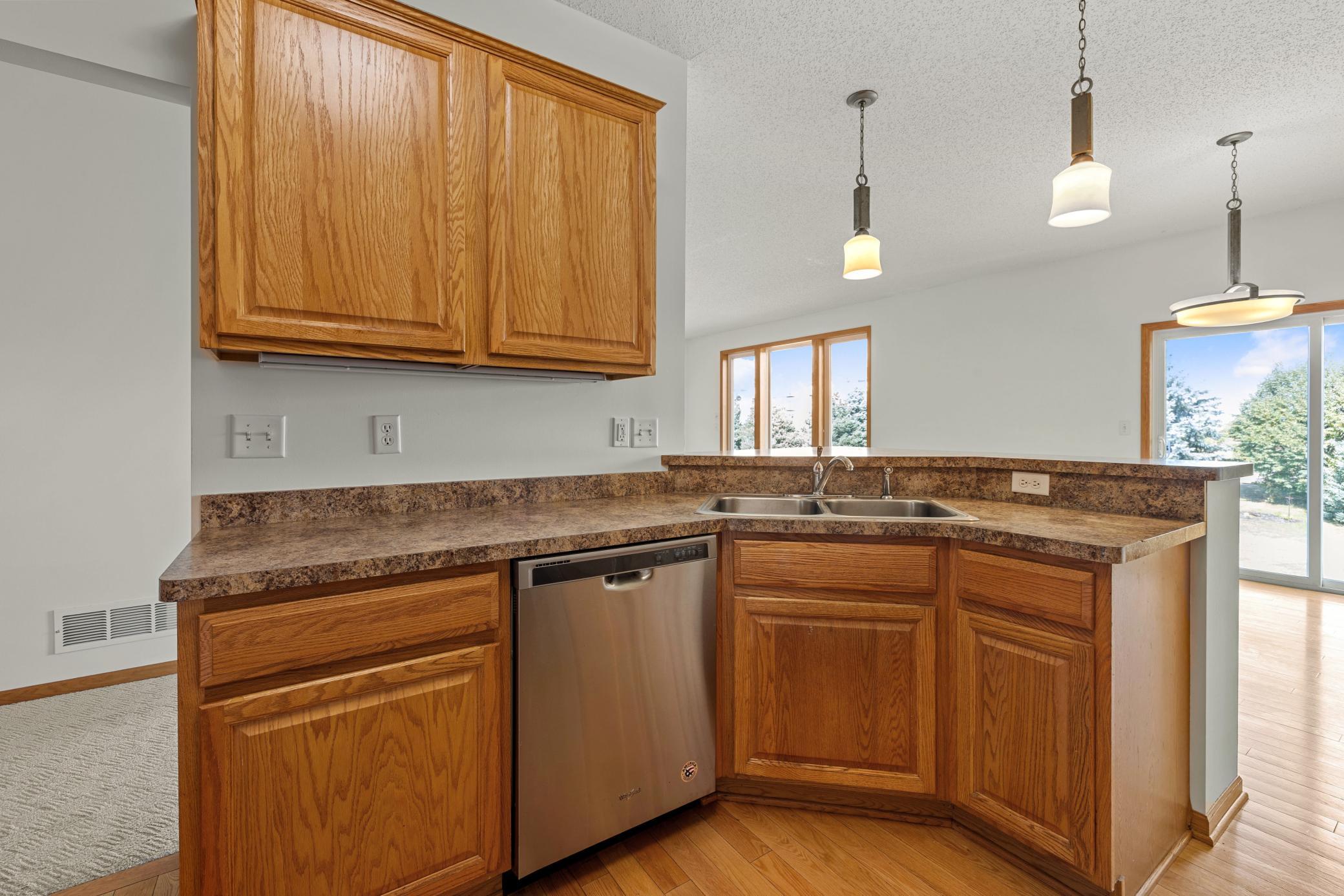 View of Residential at 1096 Danube Avenue, Shakopee MN 55379, Shakopee (5 of 41) - Mike Wilen | Minnesota Team Real Estate