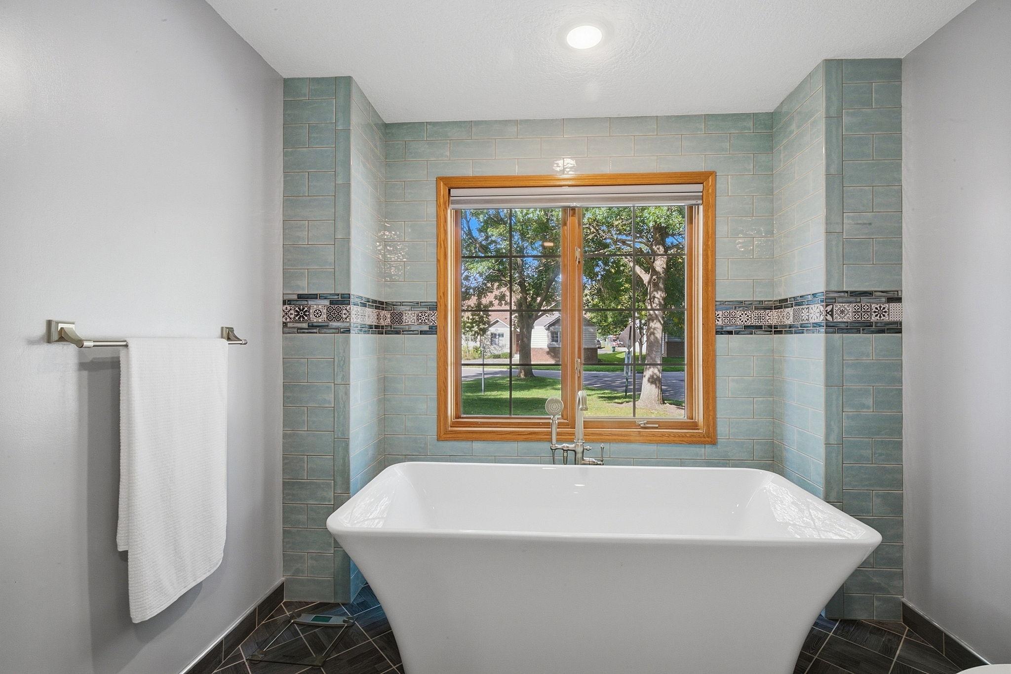 View of Residential at 630 Sullivan Lane, Columbia Heights MN 55421, Columbia Heights (14 of 34) - Mike Wilen | Minnesota Team Real Estate